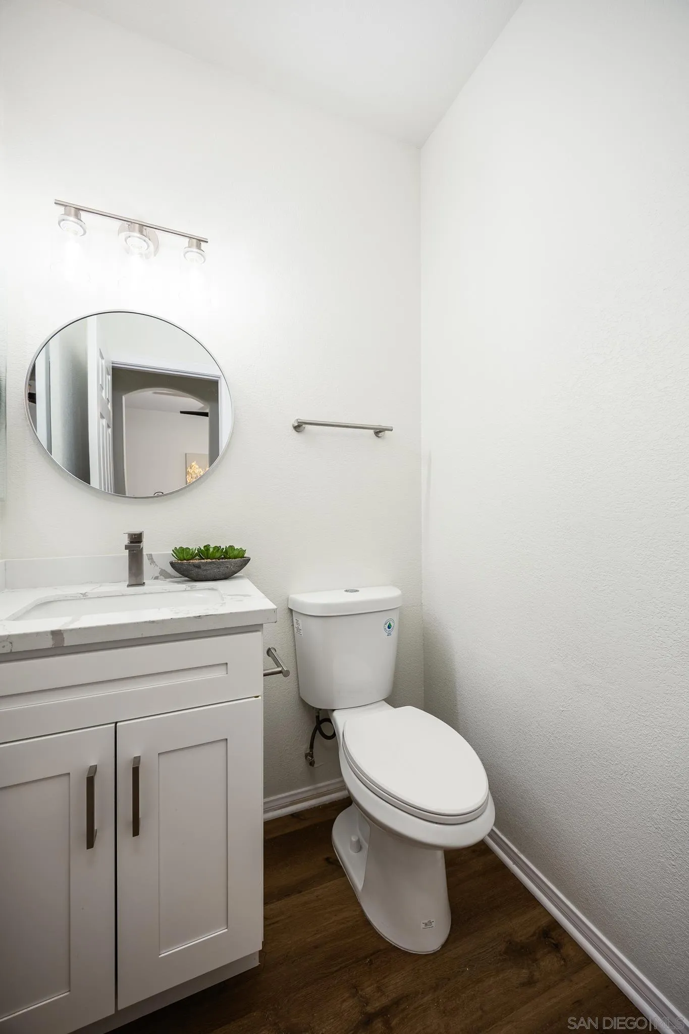 https://cdn.realtyfeed.com/cdn/127/250037480/e700e81c74023a899938e7db262a70e5.webp