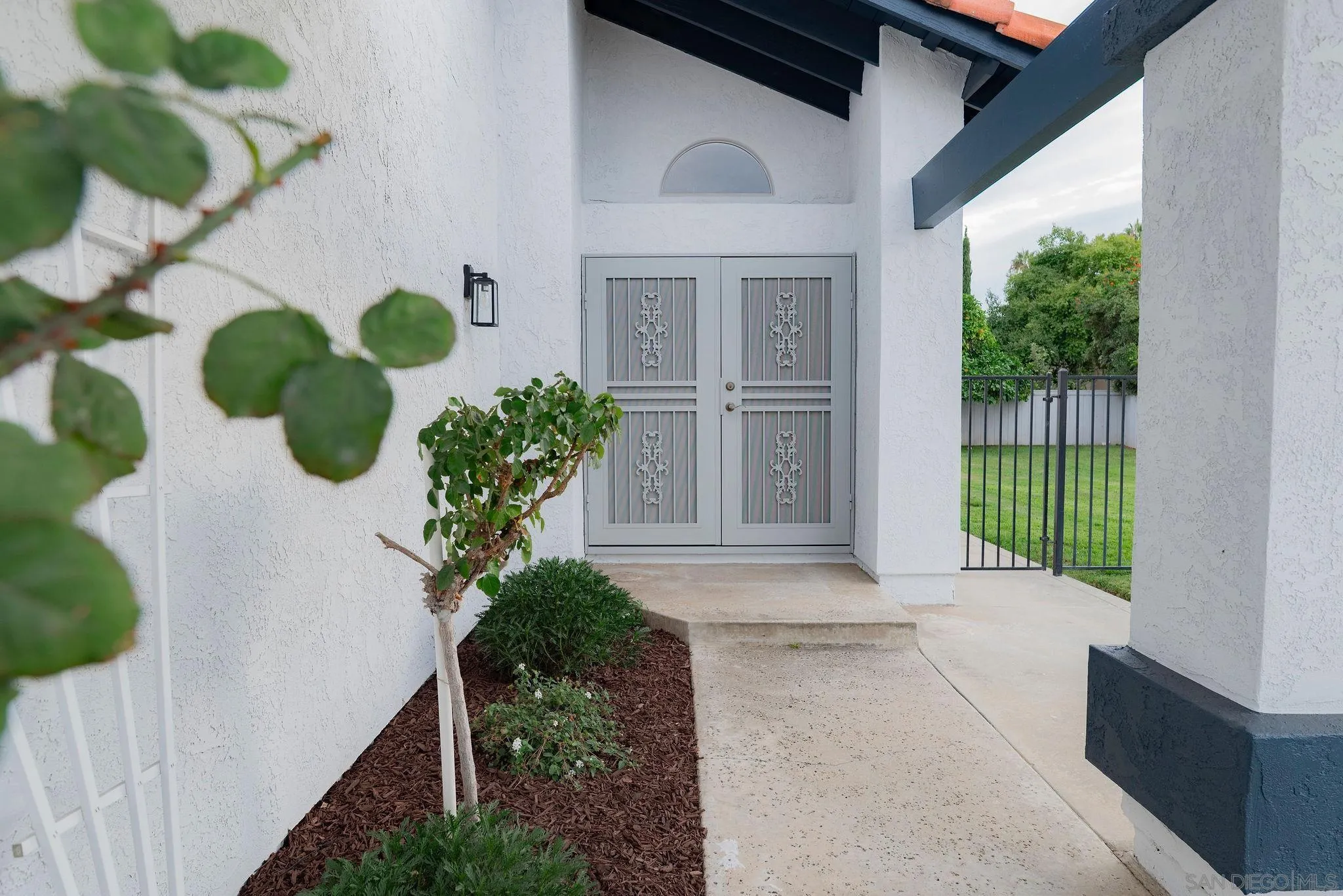 https://cdn.realtyfeed.com/cdn/127/250037489/84b614130f6a6a49d6ae72187676f367.webp