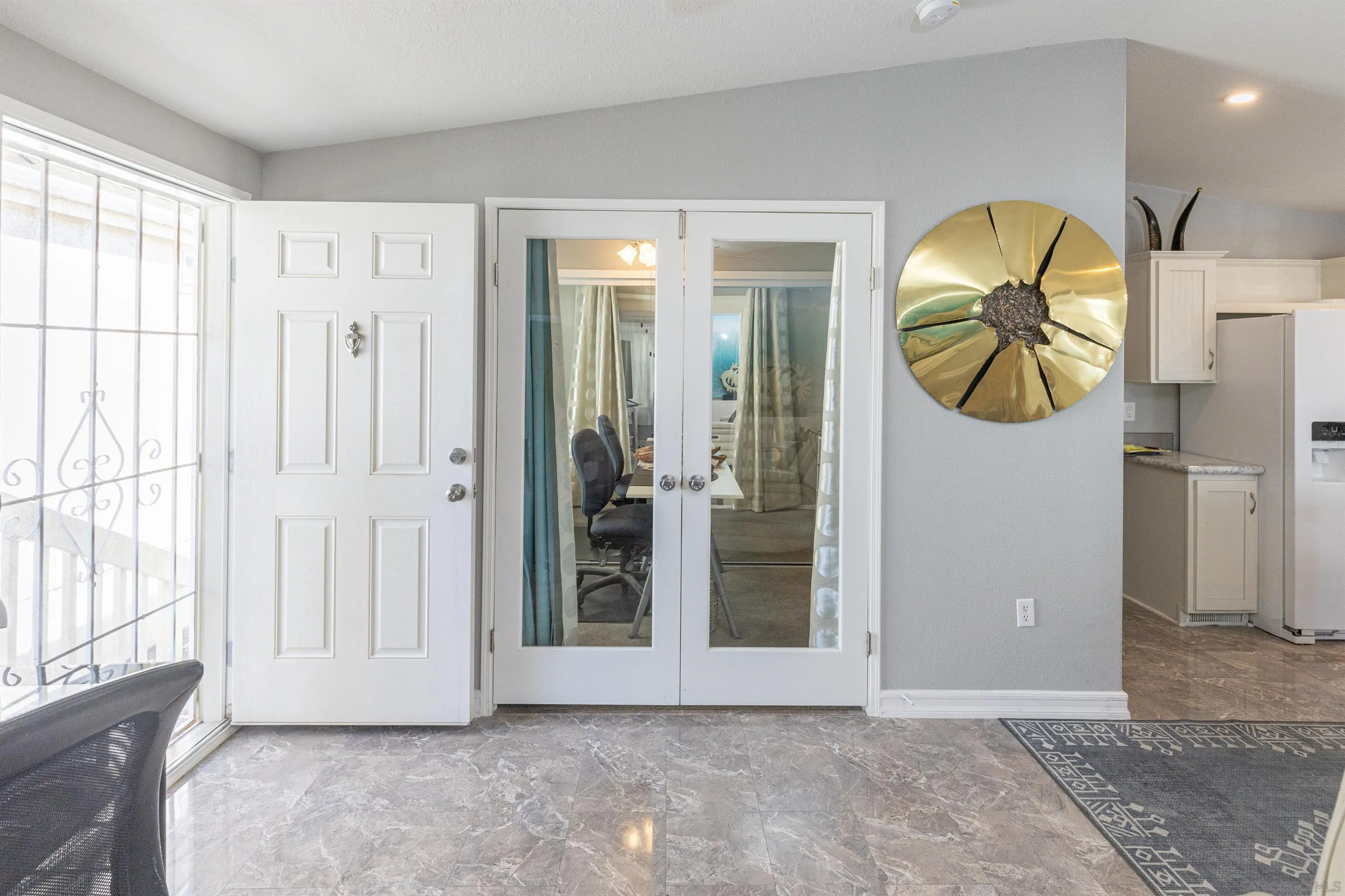 https://cdn.realtyfeed.com/cdn/127/250037491/a78f153b750fcc870dd63156303a11cc.webp