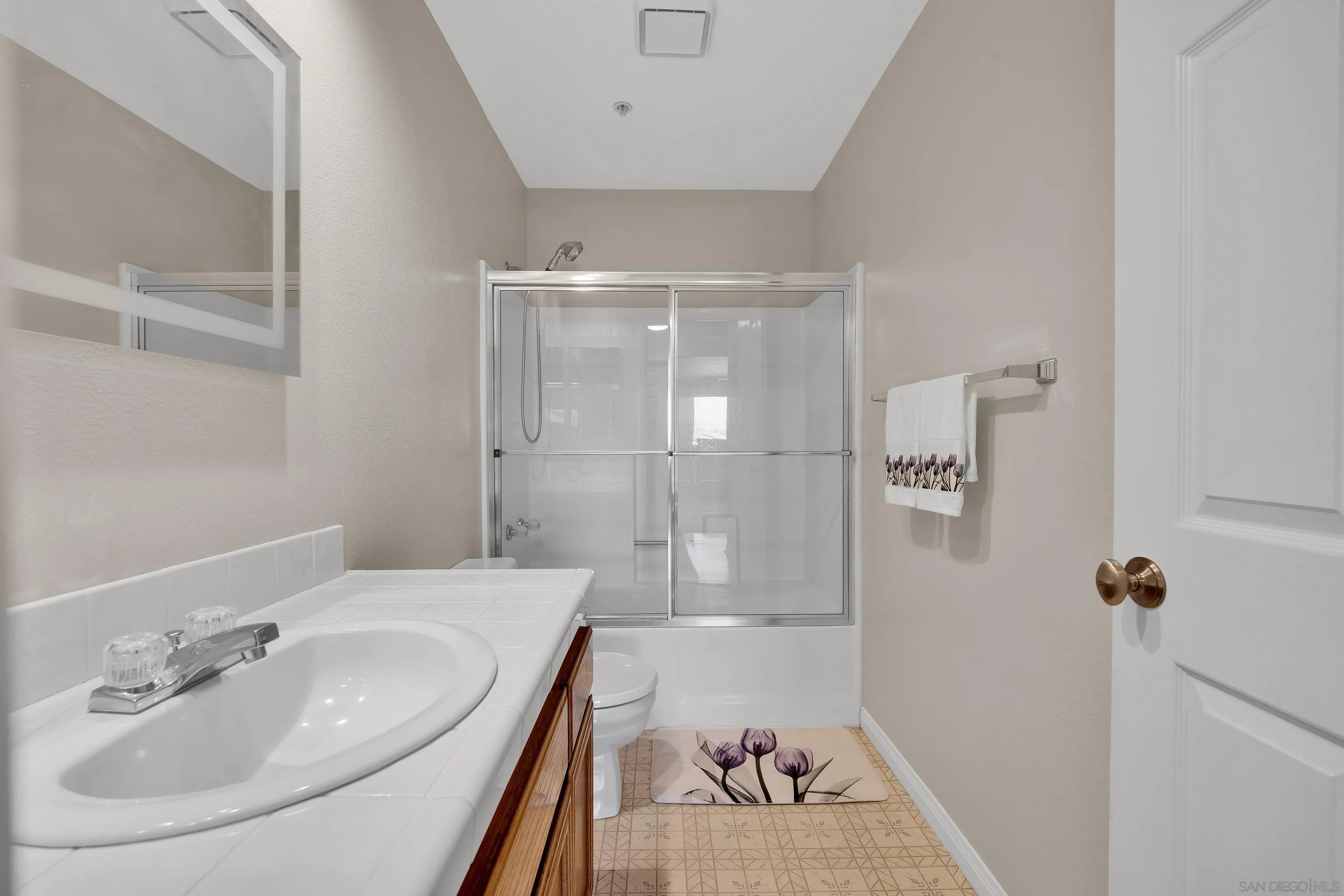 https://cdn.realtyfeed.com/cdn/127/250037492/5a580eb2aea853ec07c5eca00e1d4fce.webp