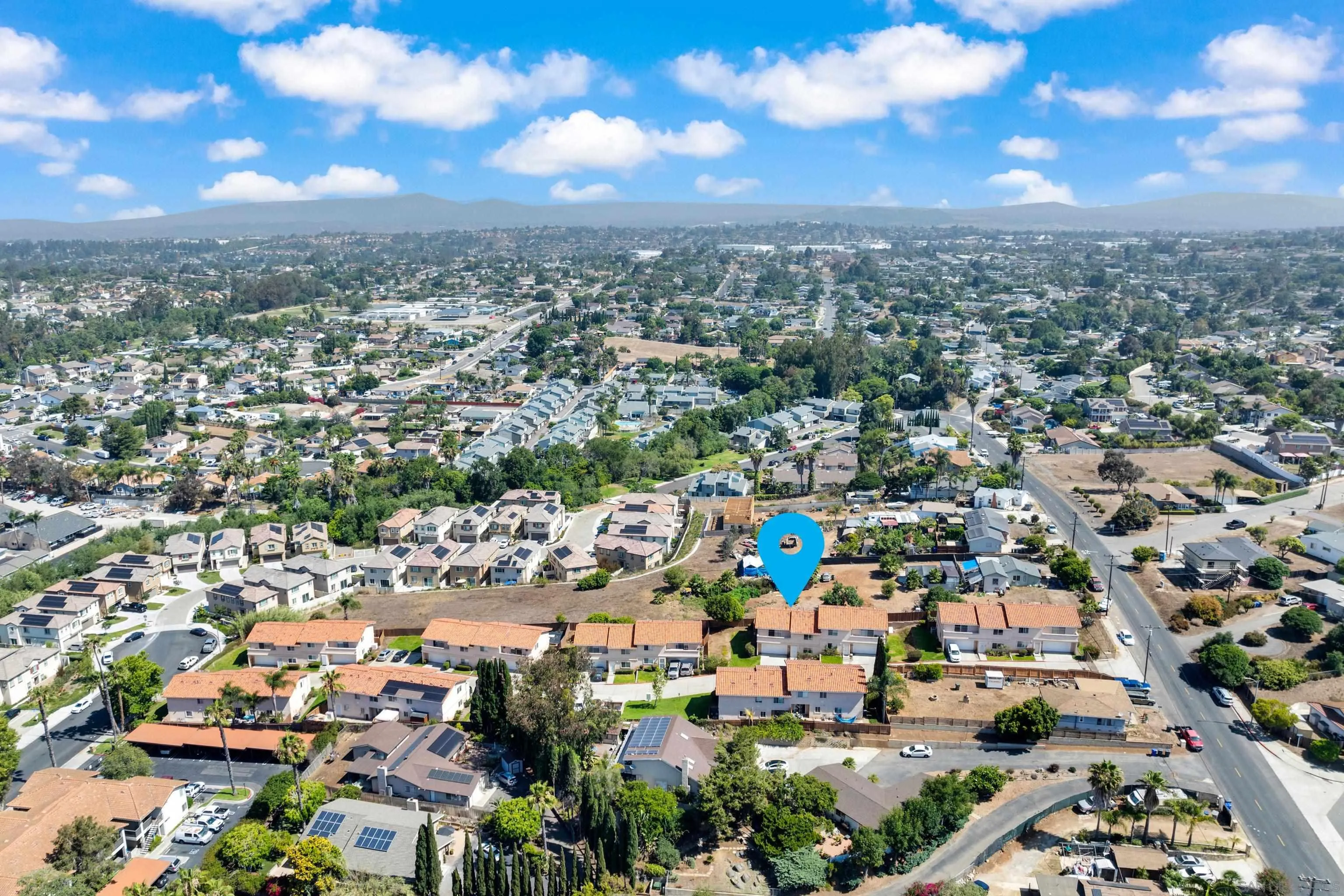 https://cdn.realtyfeed.com/cdn/127/250037492/d900fffae2dfe3bbc0ca77bb0e0fa64d.webp