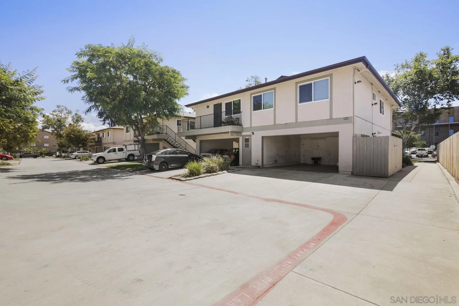 https://cdn.realtyfeed.com/cdn/127/250037493/f1f64c64042a511b16bbe74f1ccd5acc.webp