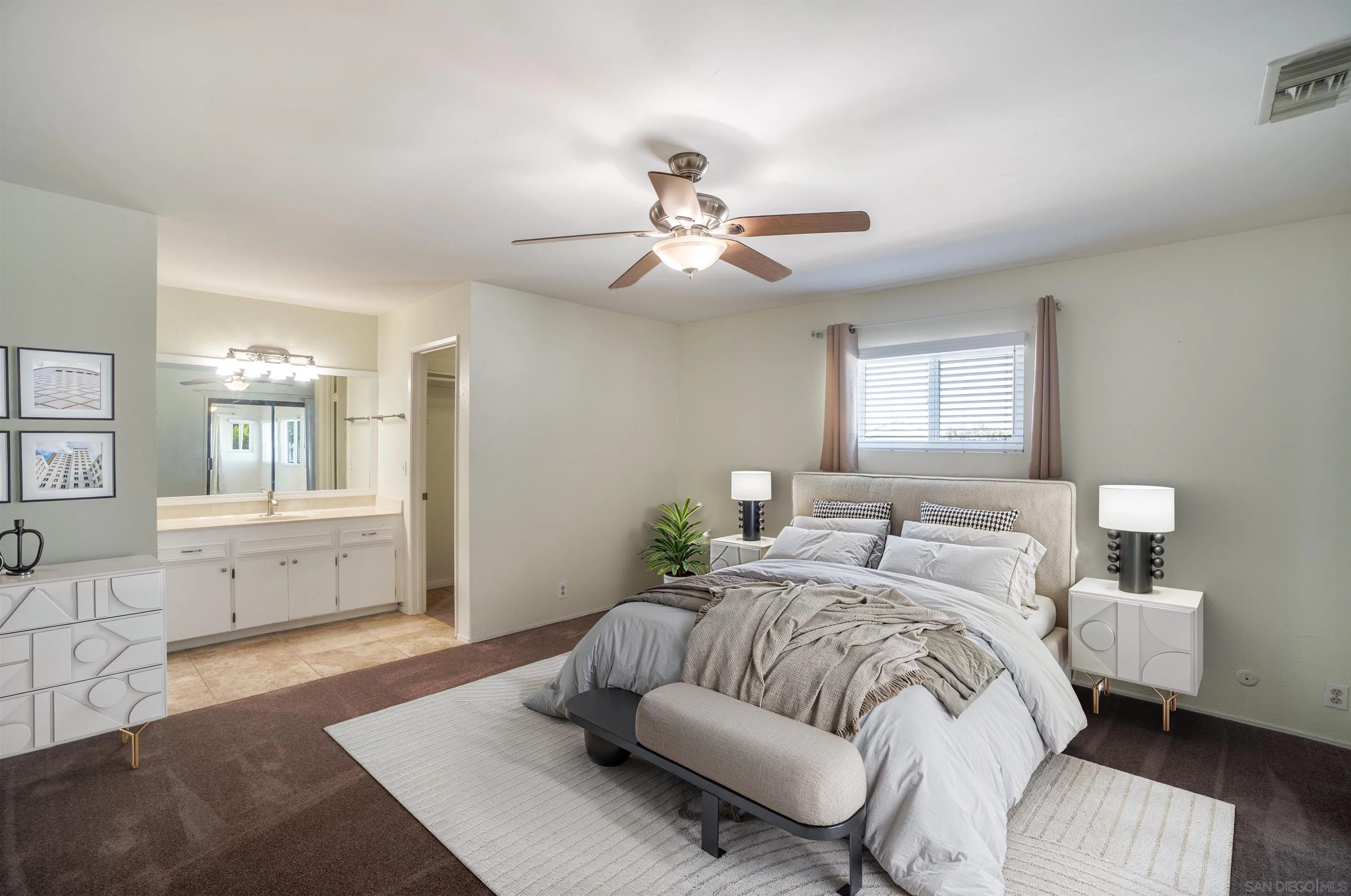 https://cdn.realtyfeed.com/cdn/127/250037495/c02d4320d0b7a40db38d57e959492f16.webp