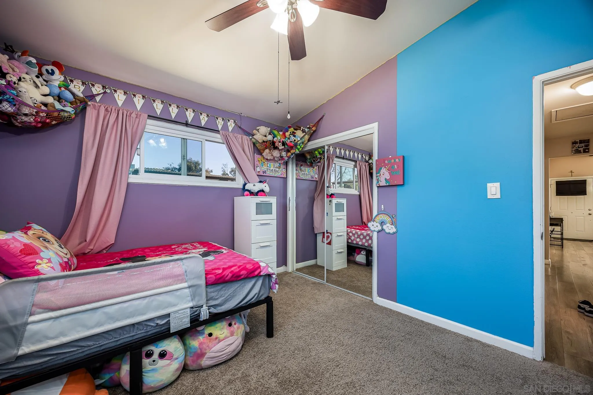 https://cdn.realtyfeed.com/cdn/127/250037497/09b8380496938f7d3999eefd1b1a4e6a.webp
