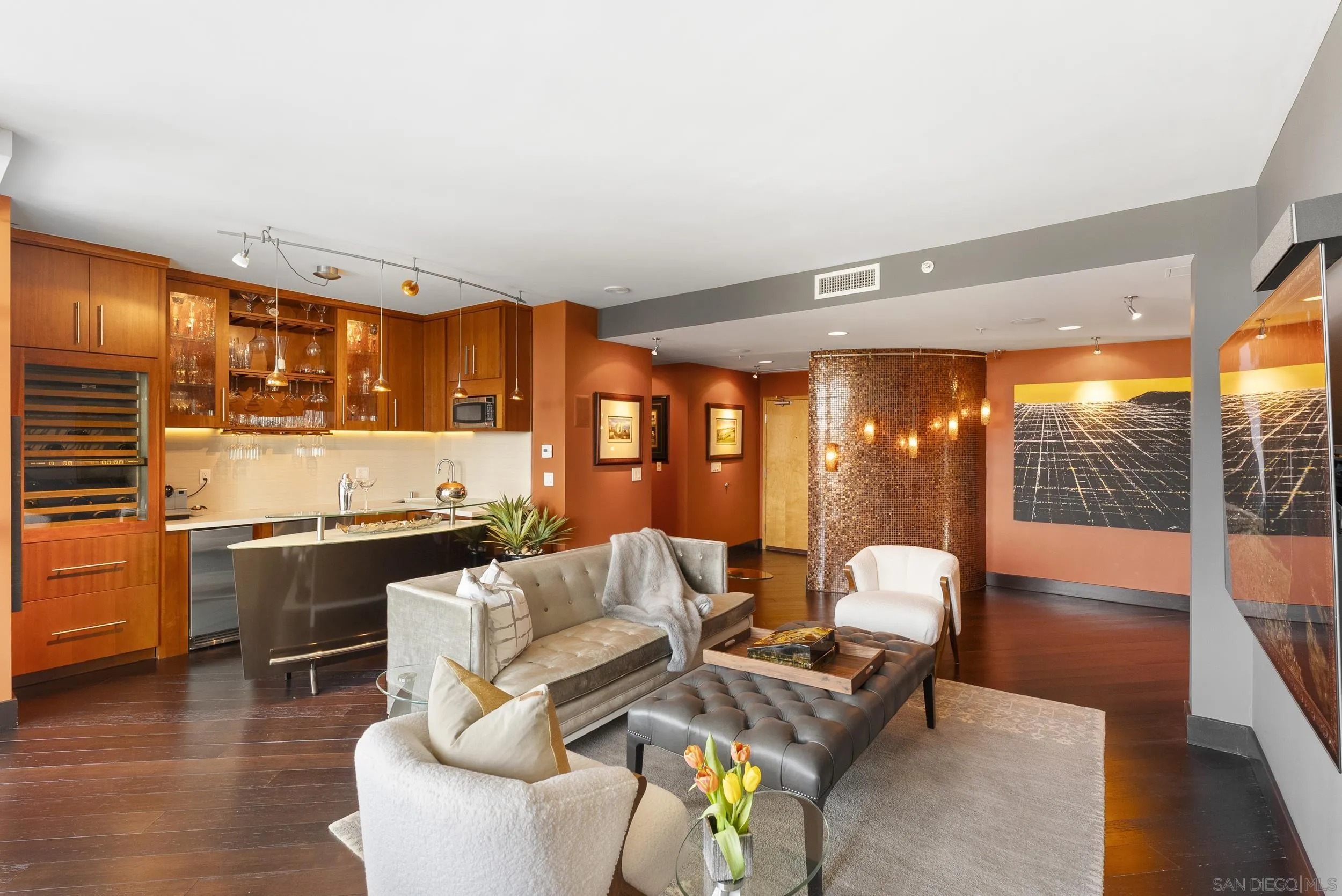 https://cdn.realtyfeed.com/cdn/127/250037500/3bd70e4c02f8c484bfd223e0d2cc6e61.webp