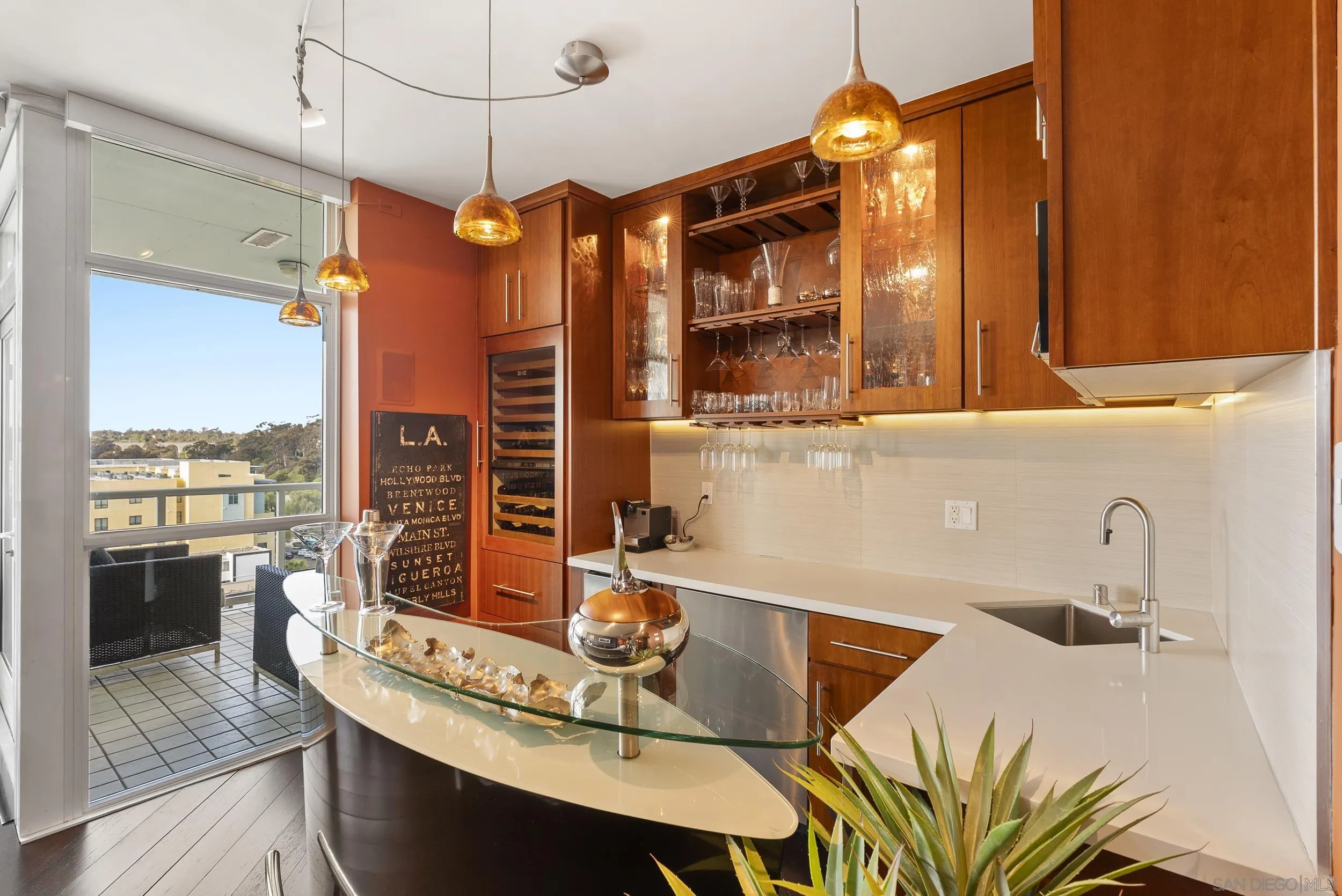 https://cdn.realtyfeed.com/cdn/127/250037500/4d4ecdd746118ee21e5e9d6410f907fe.webp
