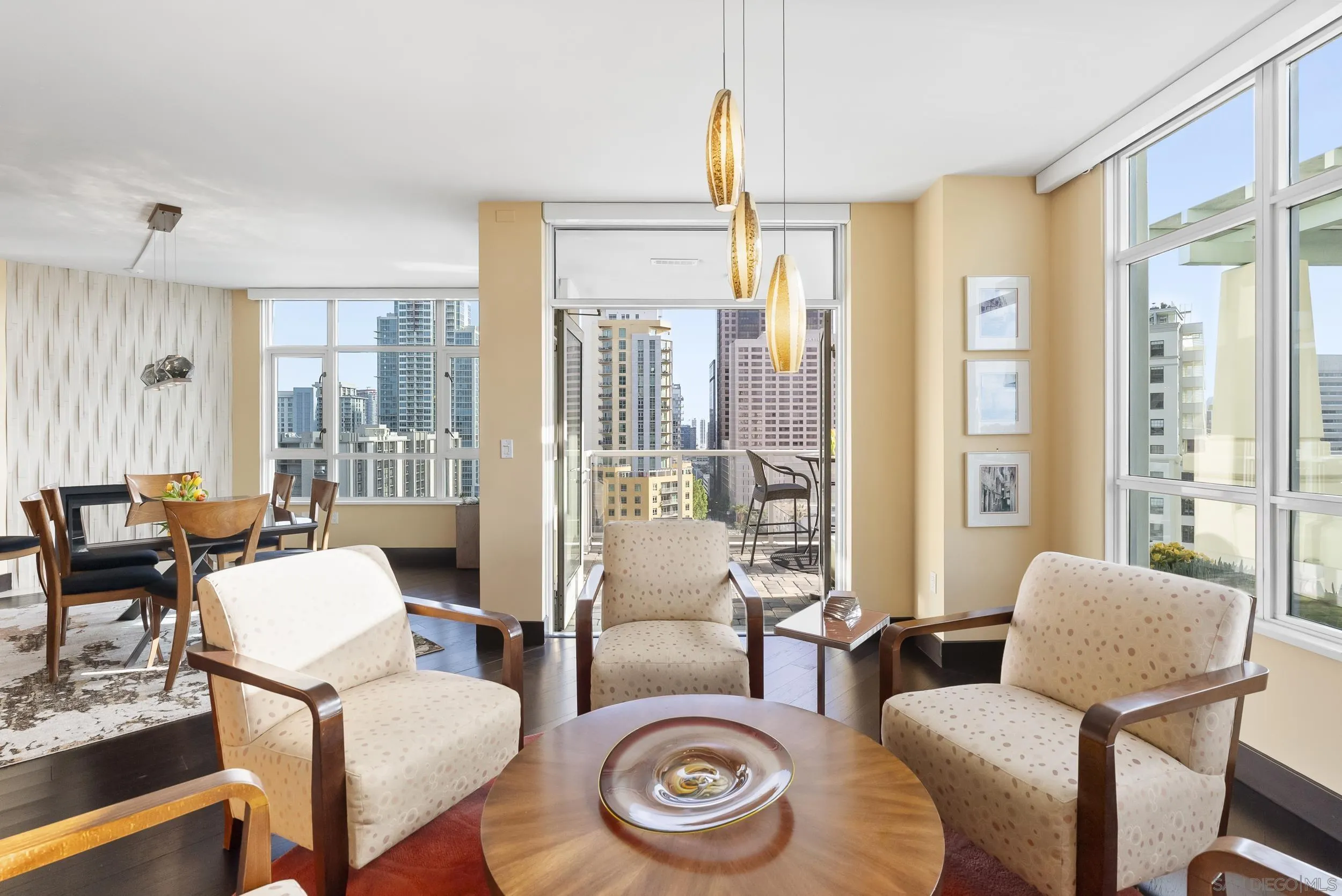 https://cdn.realtyfeed.com/cdn/127/250037500/991bce8ec972a7eca3c6d2c148eba459.webp