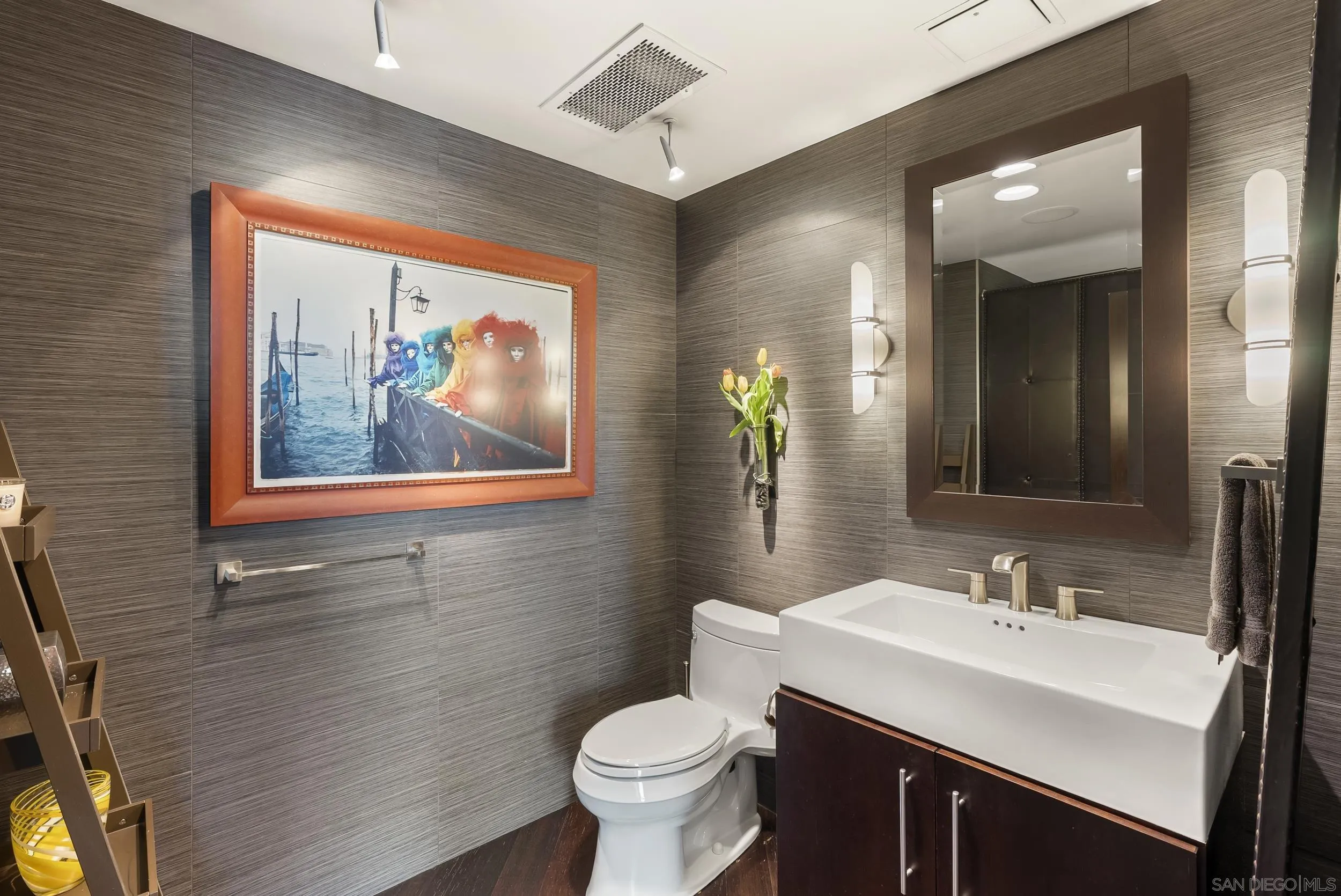 https://cdn.realtyfeed.com/cdn/127/250037500/afc81dd41fb2a121d3686215ae9c80c0.webp