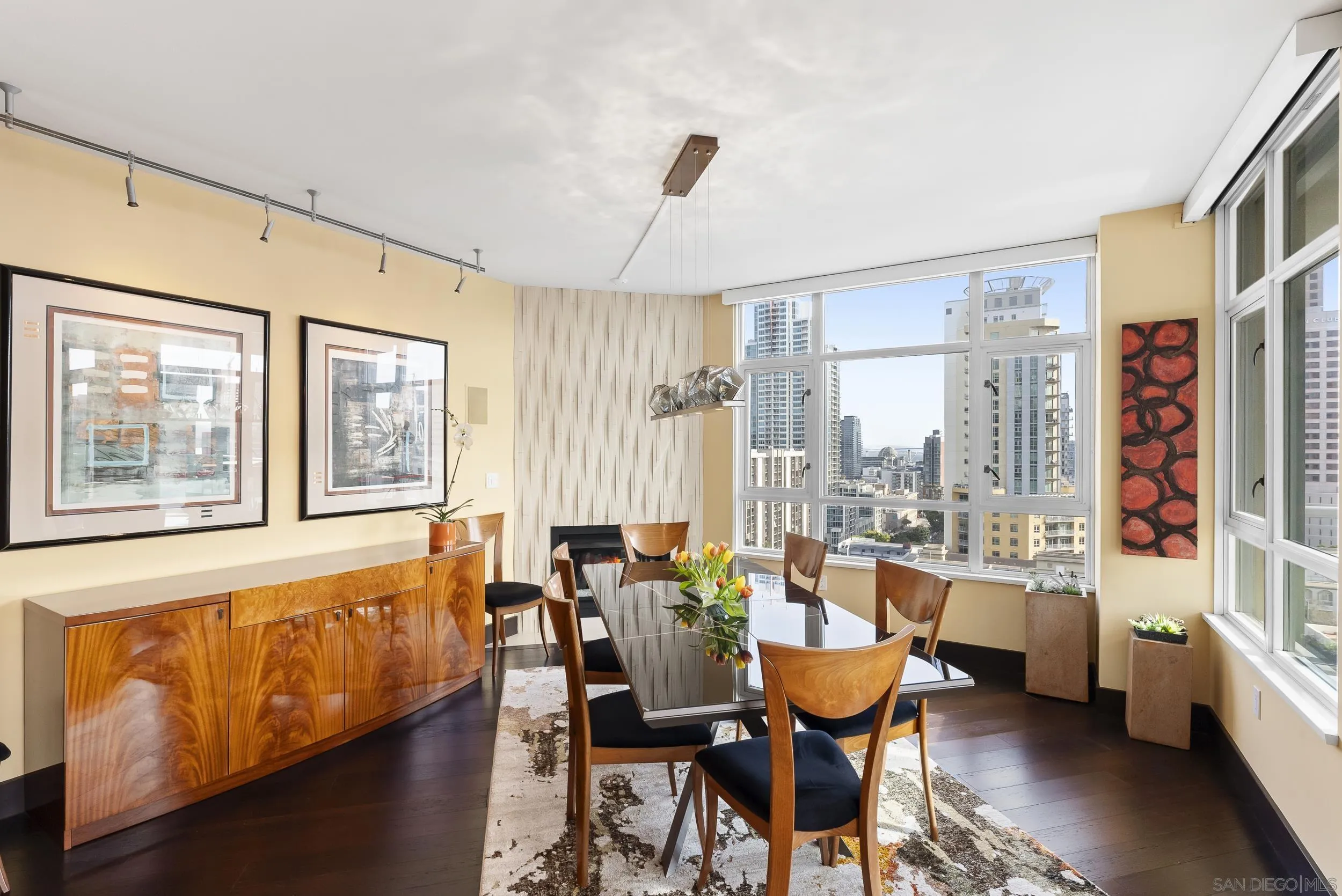 https://cdn.realtyfeed.com/cdn/127/250037500/b501616ad5cb9b778b5050487045b940.webp
