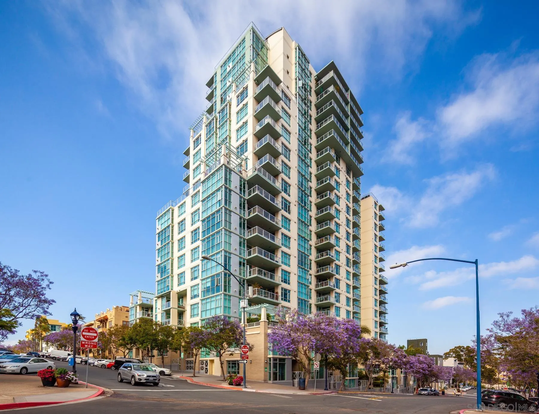 https://cdn.realtyfeed.com/cdn/127/250037500/dda70565716503b6c5730533507fda52.webp