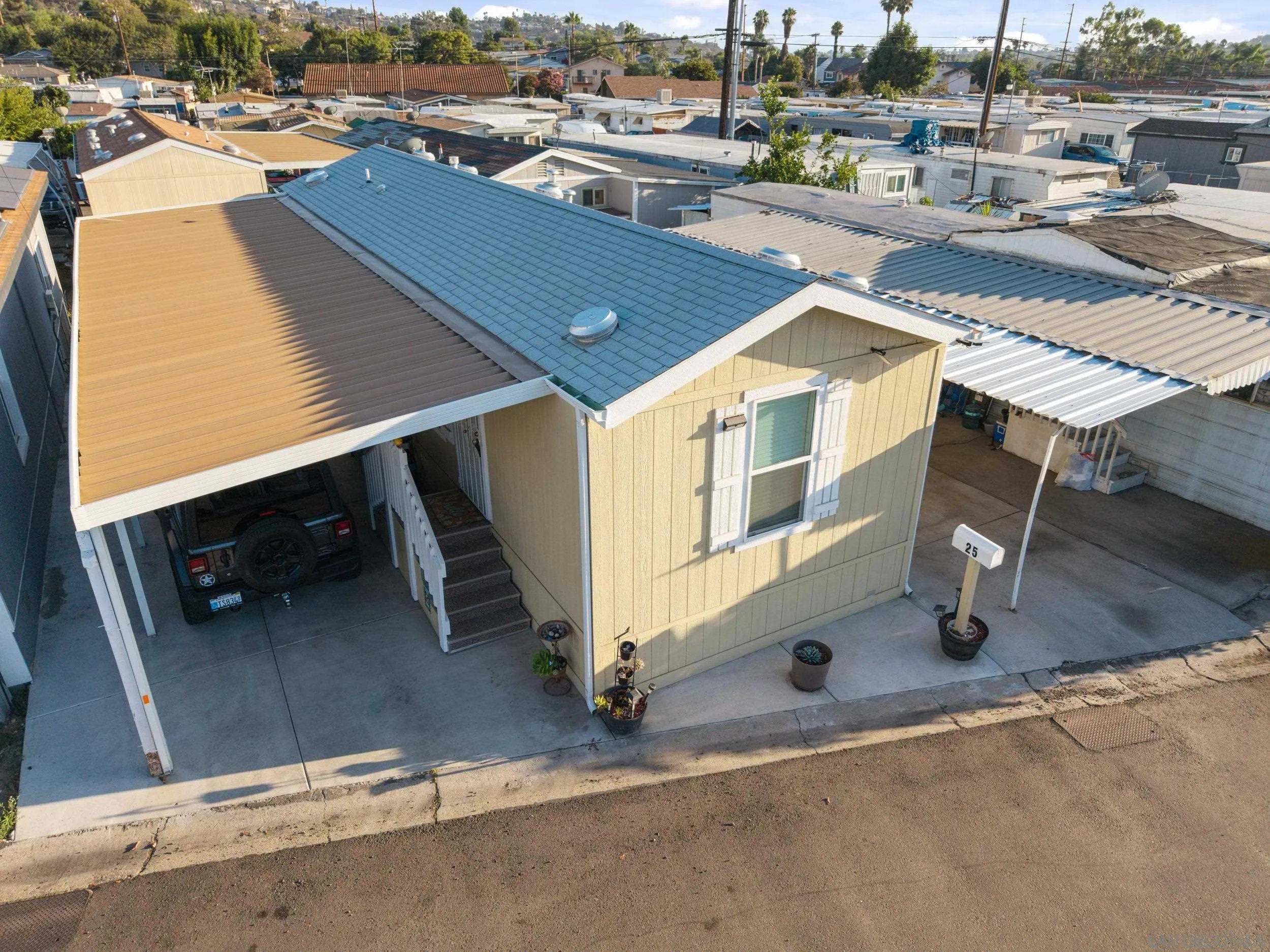 https://cdn.realtyfeed.com/cdn/127/250037506/50d17ff0180b2751ce8f34689e93d5db.webp