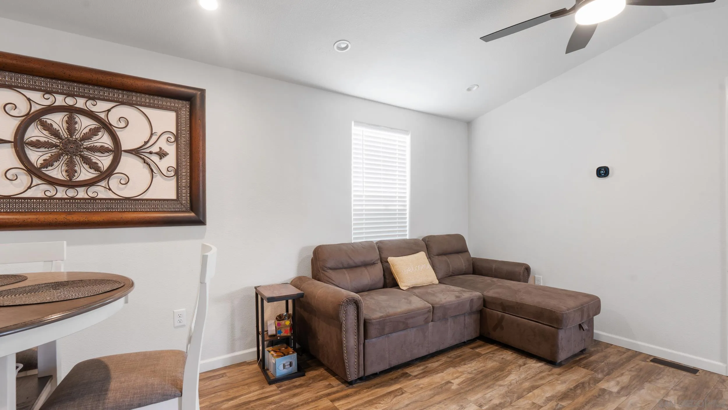 https://cdn.realtyfeed.com/cdn/127/250037506/daff27685732d43dbb76de177d67e65a.webp