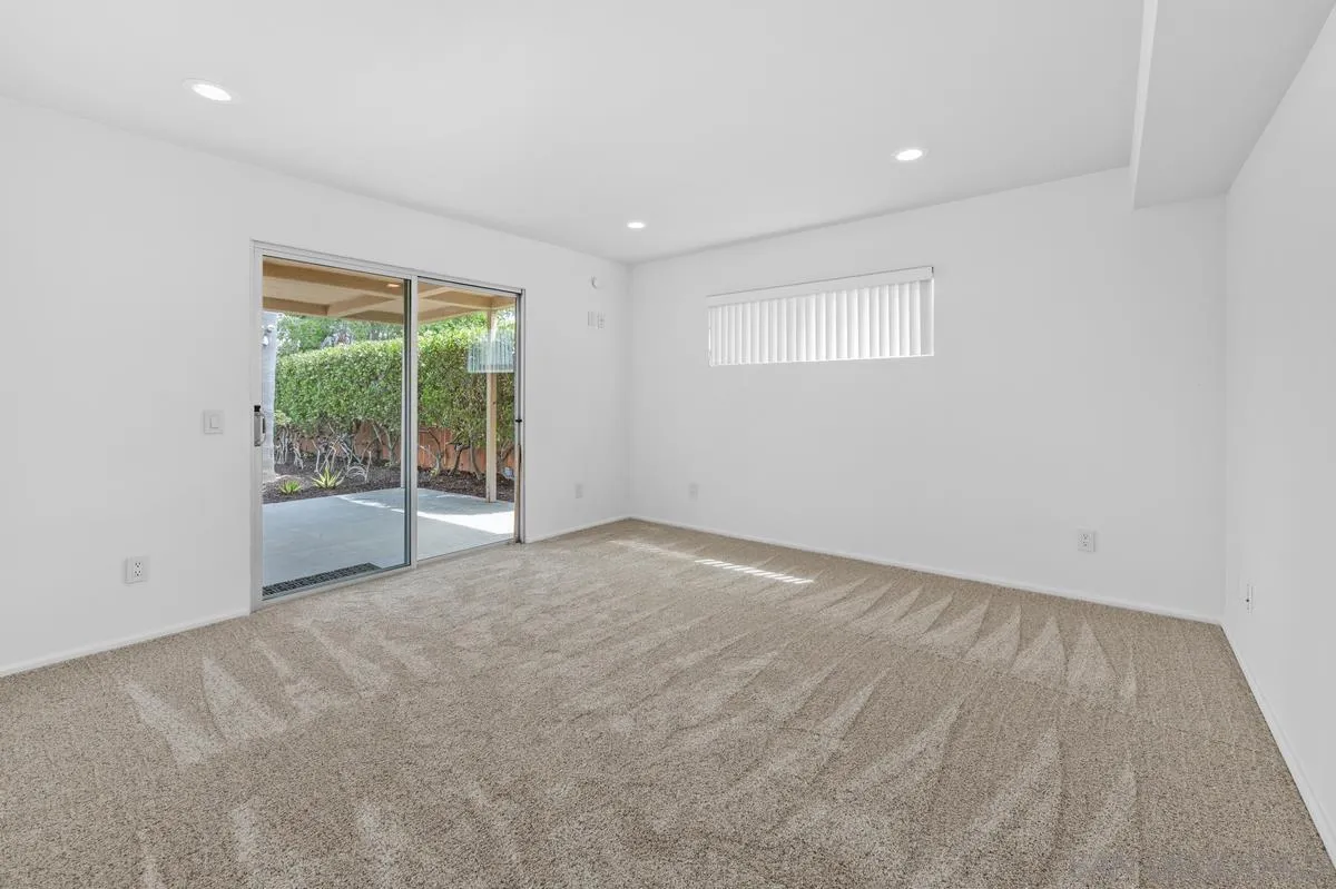 https://cdn.realtyfeed.com/cdn/127/250037507/2724a8e7145c0d13559785c316fadc67.webp