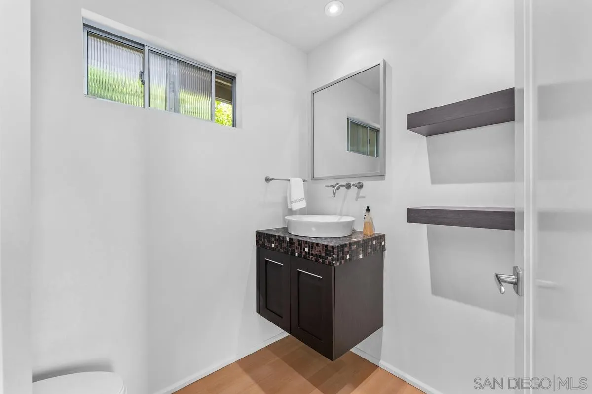 https://cdn.realtyfeed.com/cdn/127/250037507/32704d80cf9383fff46dc48f4a784f82.webp