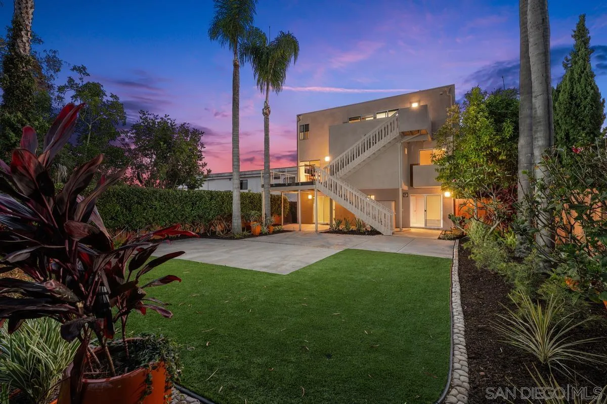 https://cdn.realtyfeed.com/cdn/127/250037507/eeb42620df25e2d3a820f9cf3df77b84.webp