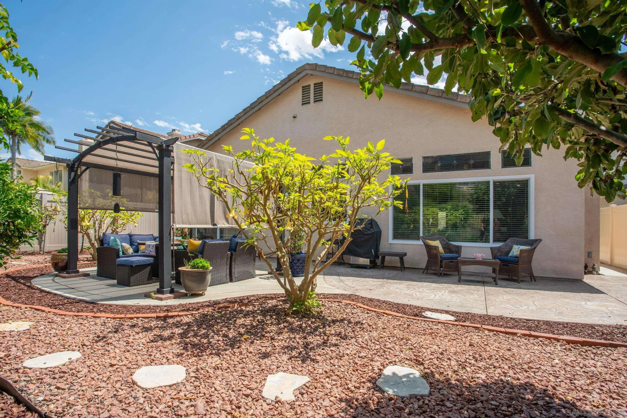 https://cdn.realtyfeed.com/cdn/127/250037508/151246c37d626598ebd3d63f5008d180.webp