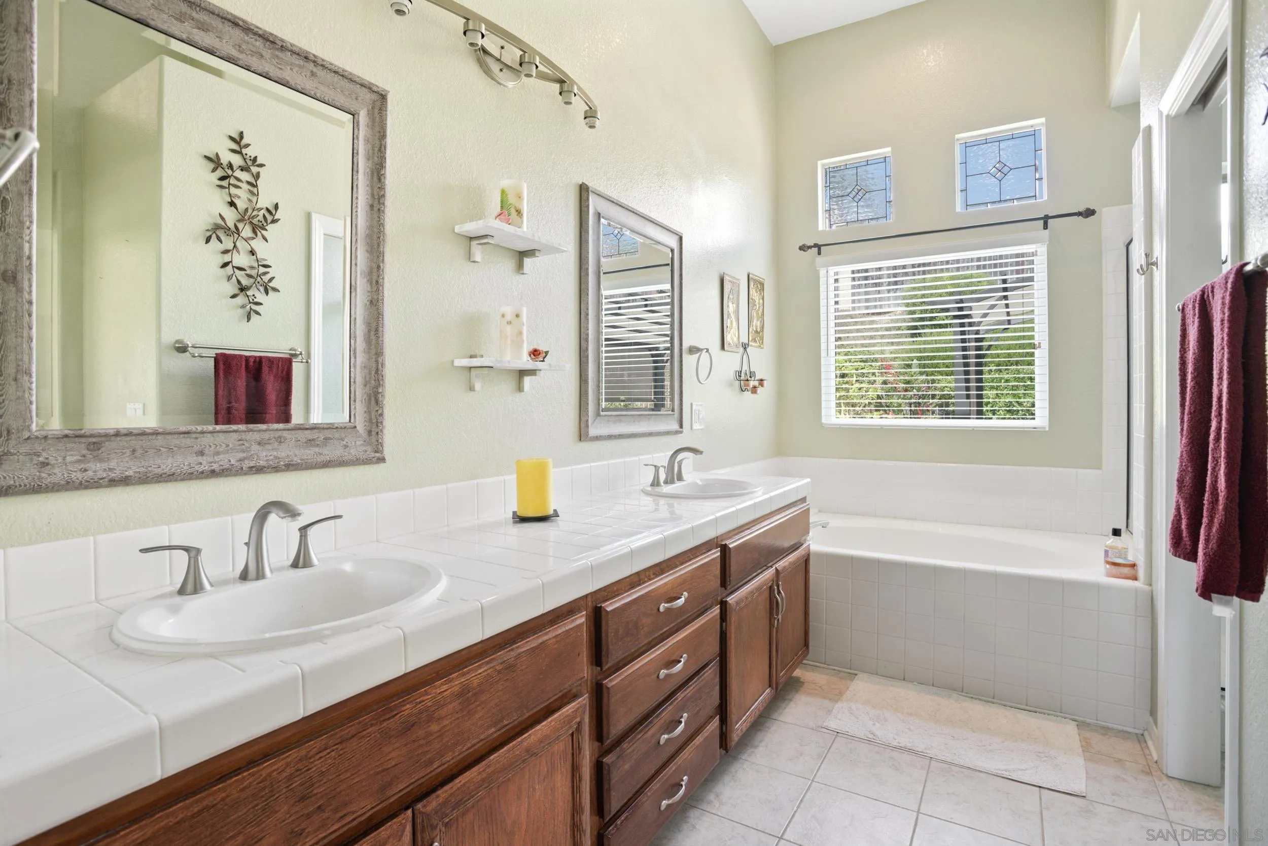 https://cdn.realtyfeed.com/cdn/127/250037508/b396ca08a012741b24b76993268f16fd.webp