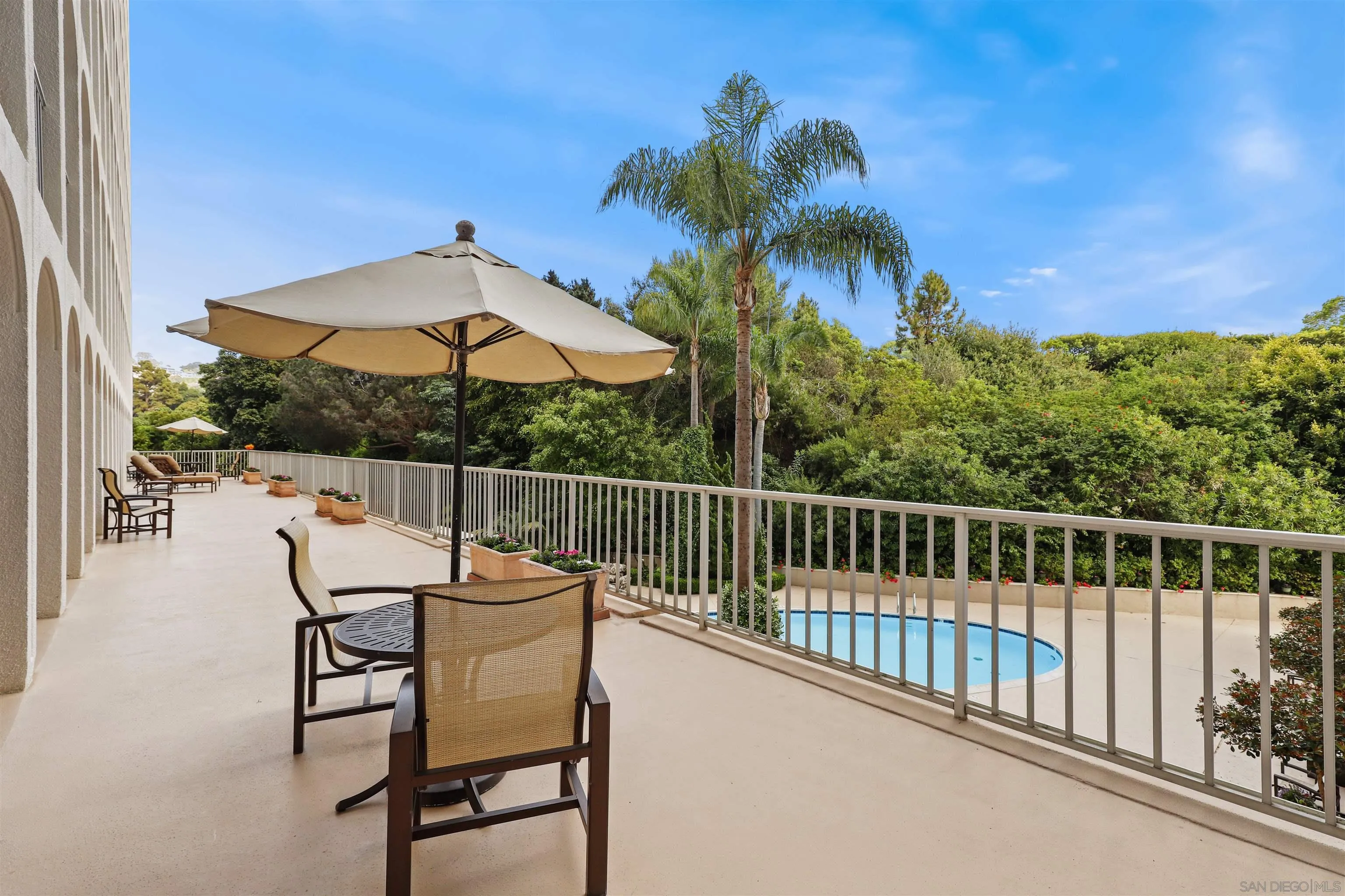 https://cdn.realtyfeed.com/cdn/127/250037511/57d167b88cca4942894dc827f574db0f.webp