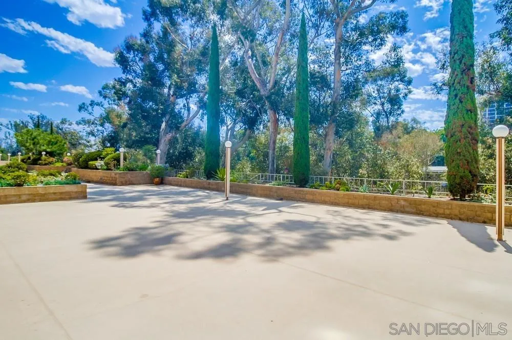 https://cdn.realtyfeed.com/cdn/127/250037515/d9d098816733e5c9cfb589218a51732f.webp