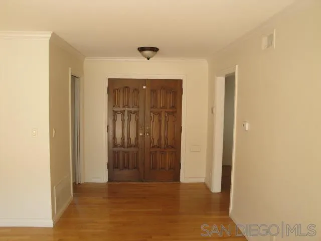 https://cdn.realtyfeed.com/cdn/127/250037516/7c8fd00c8db88e73895518444349c0d0.webp