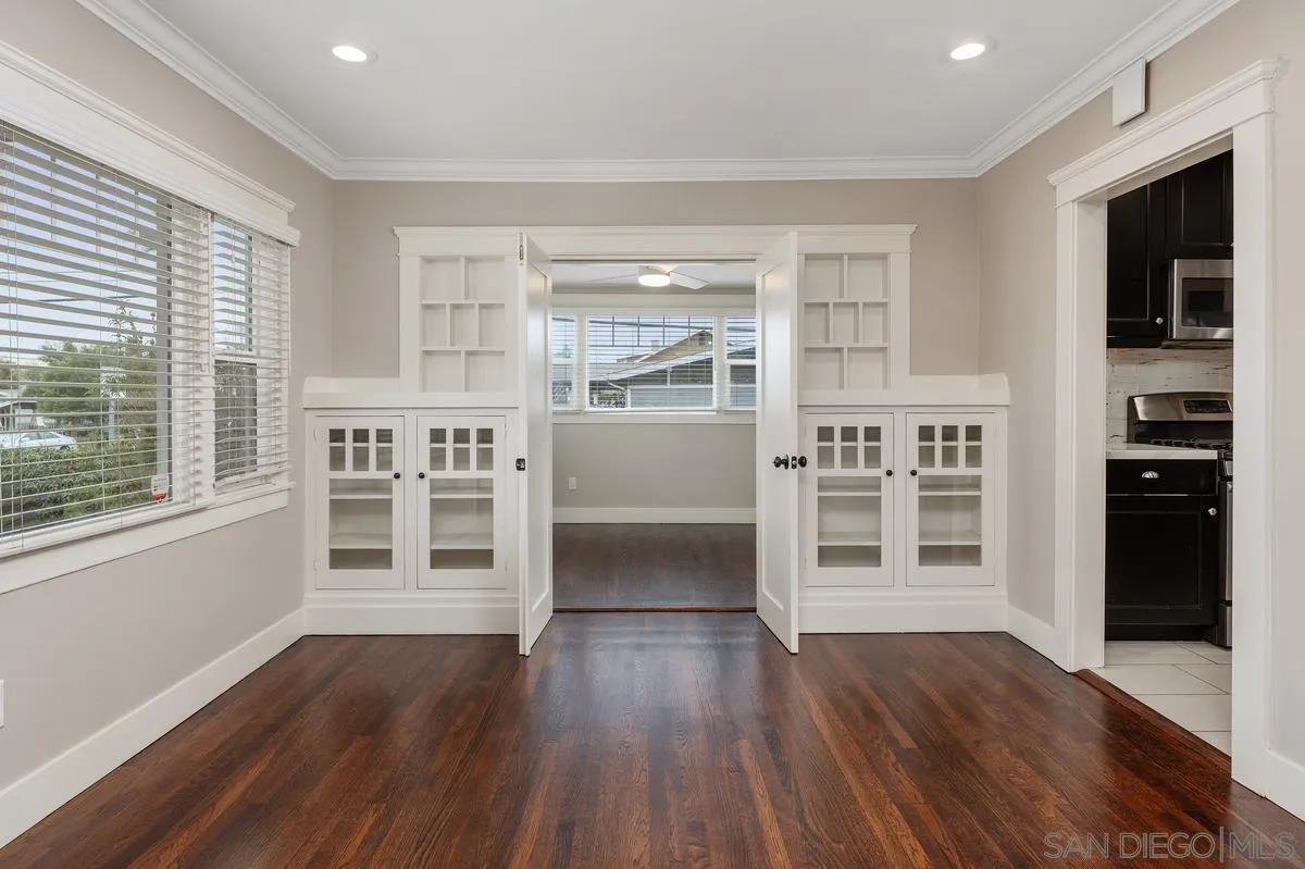https://cdn.realtyfeed.com/cdn/127/250037517/2d726ffb76eb69ca77ac22d4c642e36a.webp