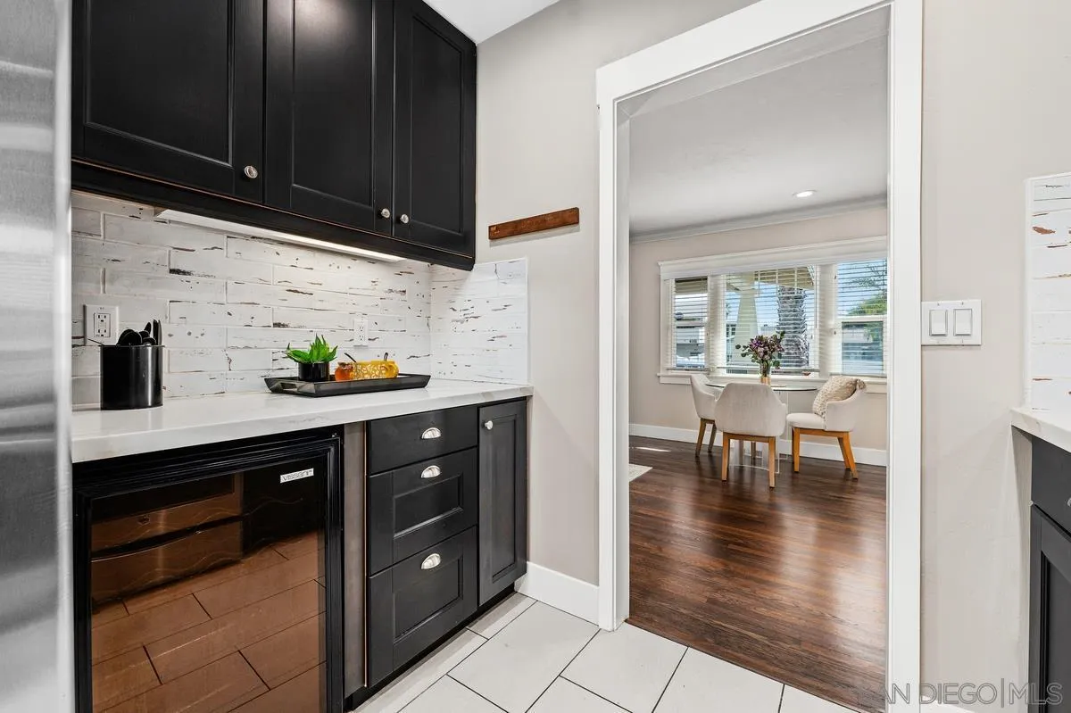 https://cdn.realtyfeed.com/cdn/127/250037517/a564c1e9dae67746112c36bff4fafc10.webp