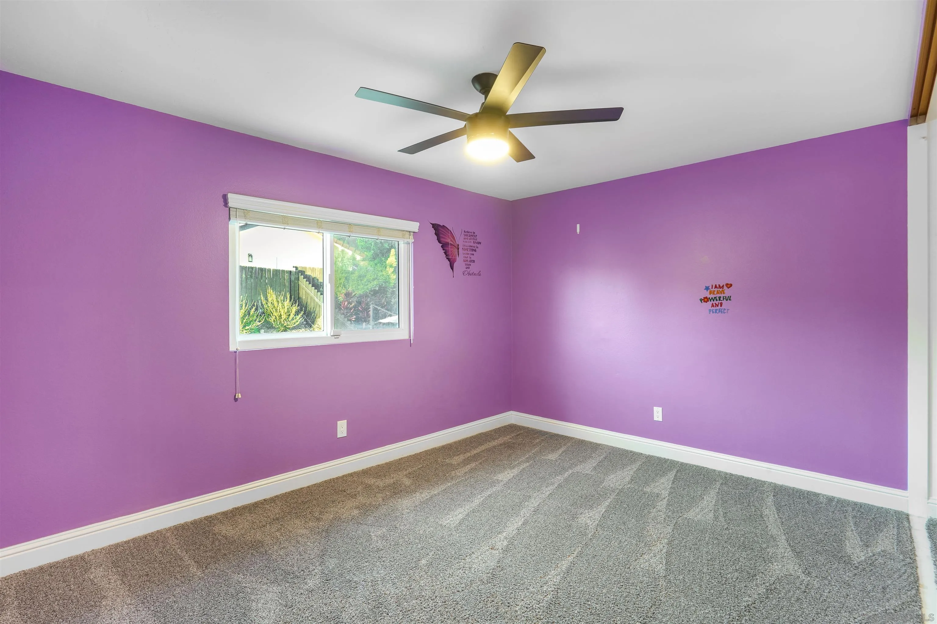 https://cdn.realtyfeed.com/cdn/127/250037518/f1a96484a221933d50c14b2b442a83ab.webp