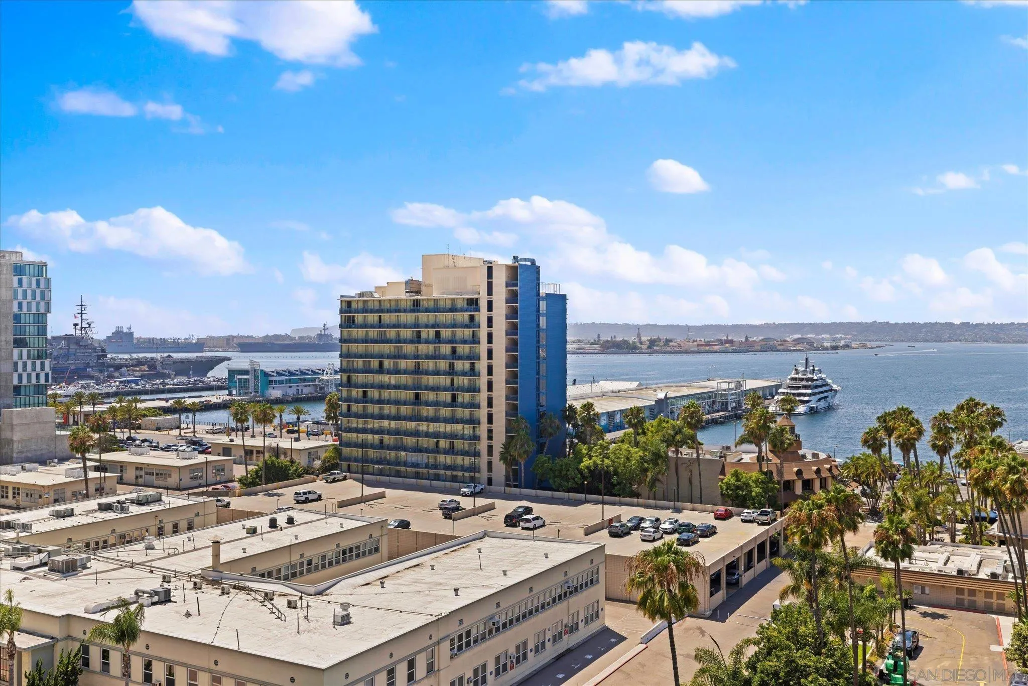 https://cdn.realtyfeed.com/cdn/127/250037519/7751c2b2e3742f4173bc9ca4b74e2cfe.webp
