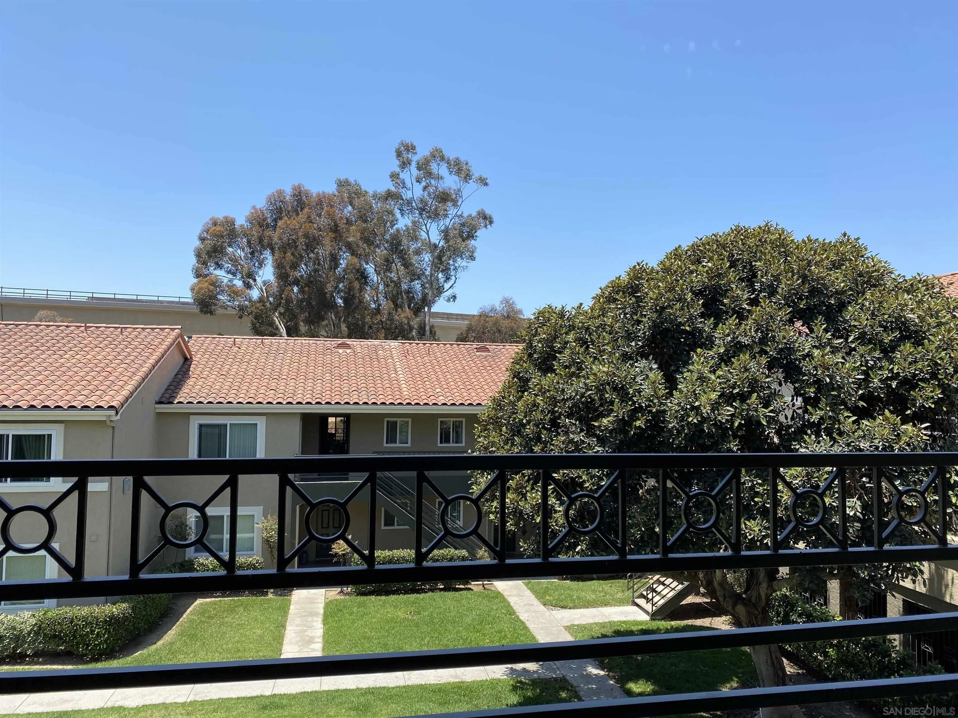 https://cdn.realtyfeed.com/cdn/127/250037524/297510bce54805492fb820bb779fc834.webp