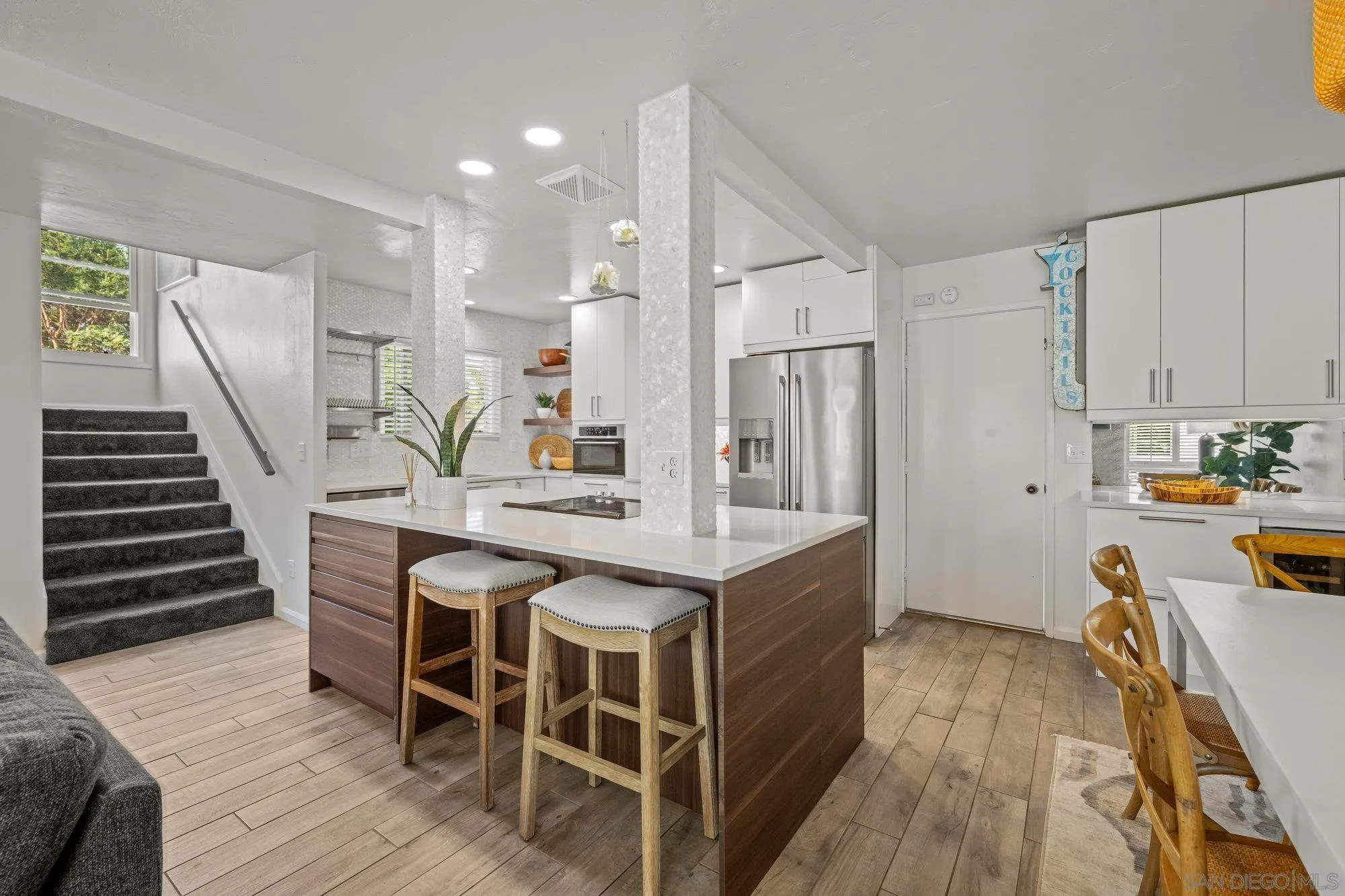 Photo #6: 250037526 Listing: Photo #6