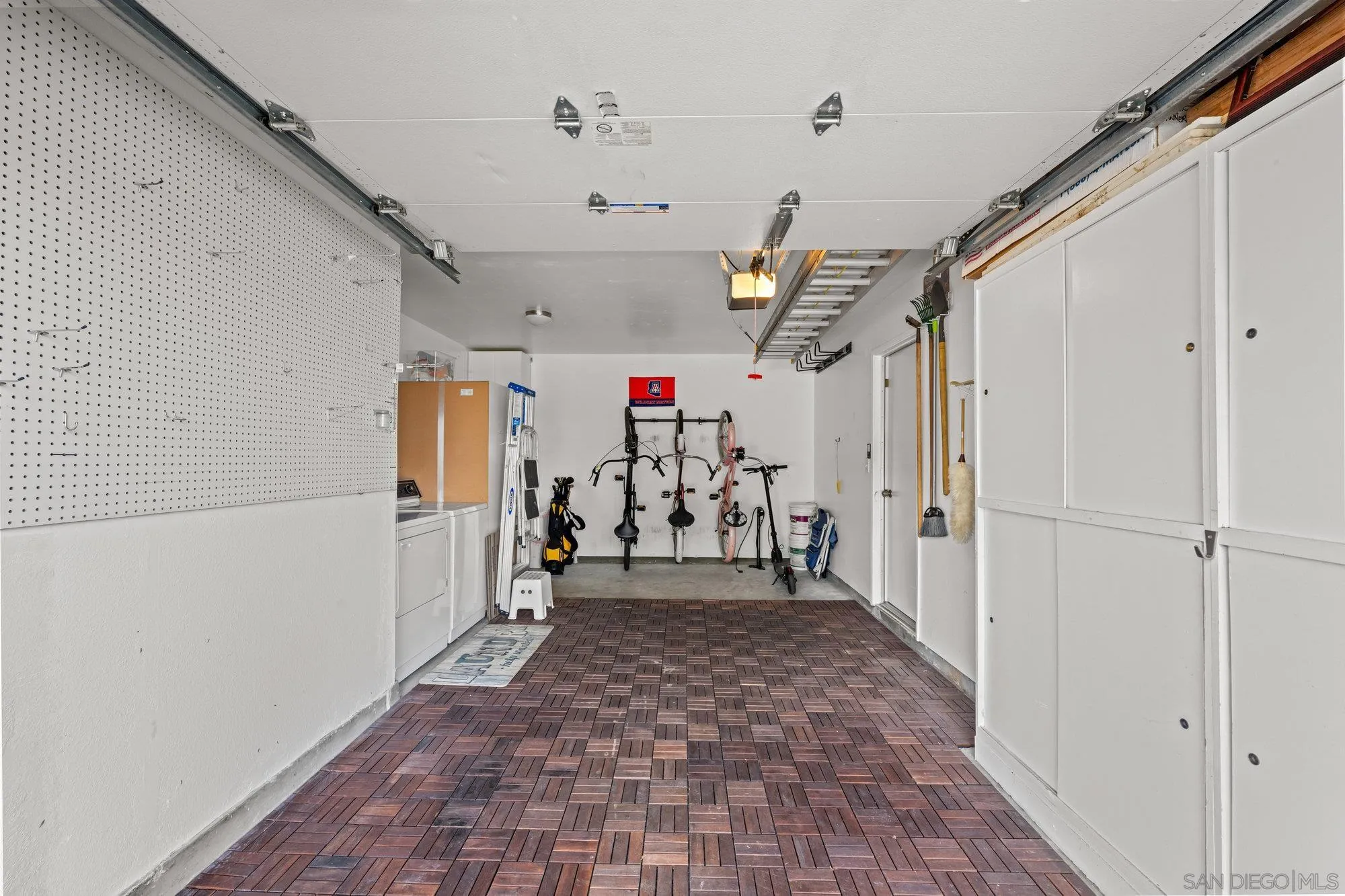 Photo #18: 250037526 Listing: Photo #18