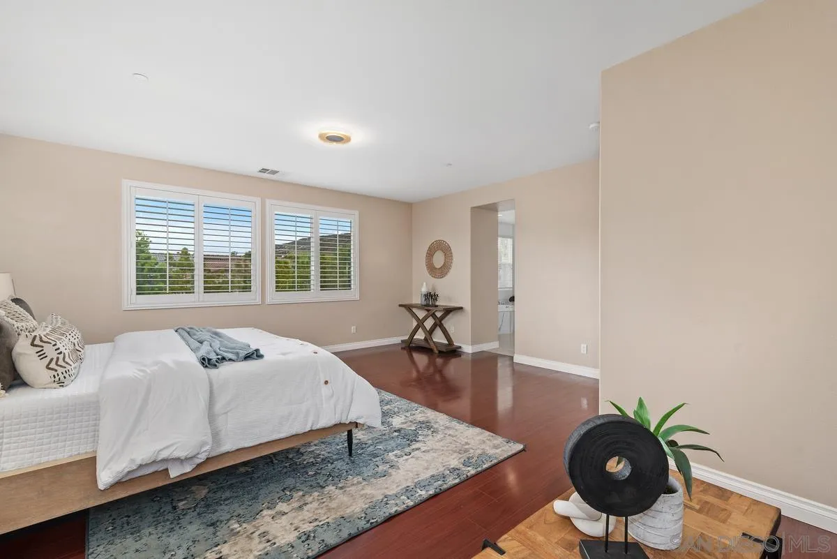 https://cdn.realtyfeed.com/cdn/127/250037528/6fd1079220bae298439fea6c9e6f6be7.webp