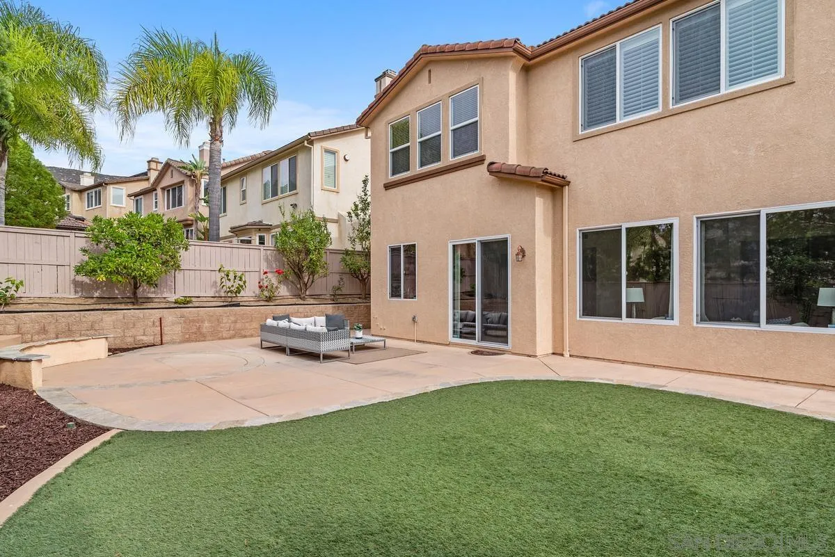 https://cdn.realtyfeed.com/cdn/127/250037528/ebc6bf1929fd107f31b882346f919b3e.webp