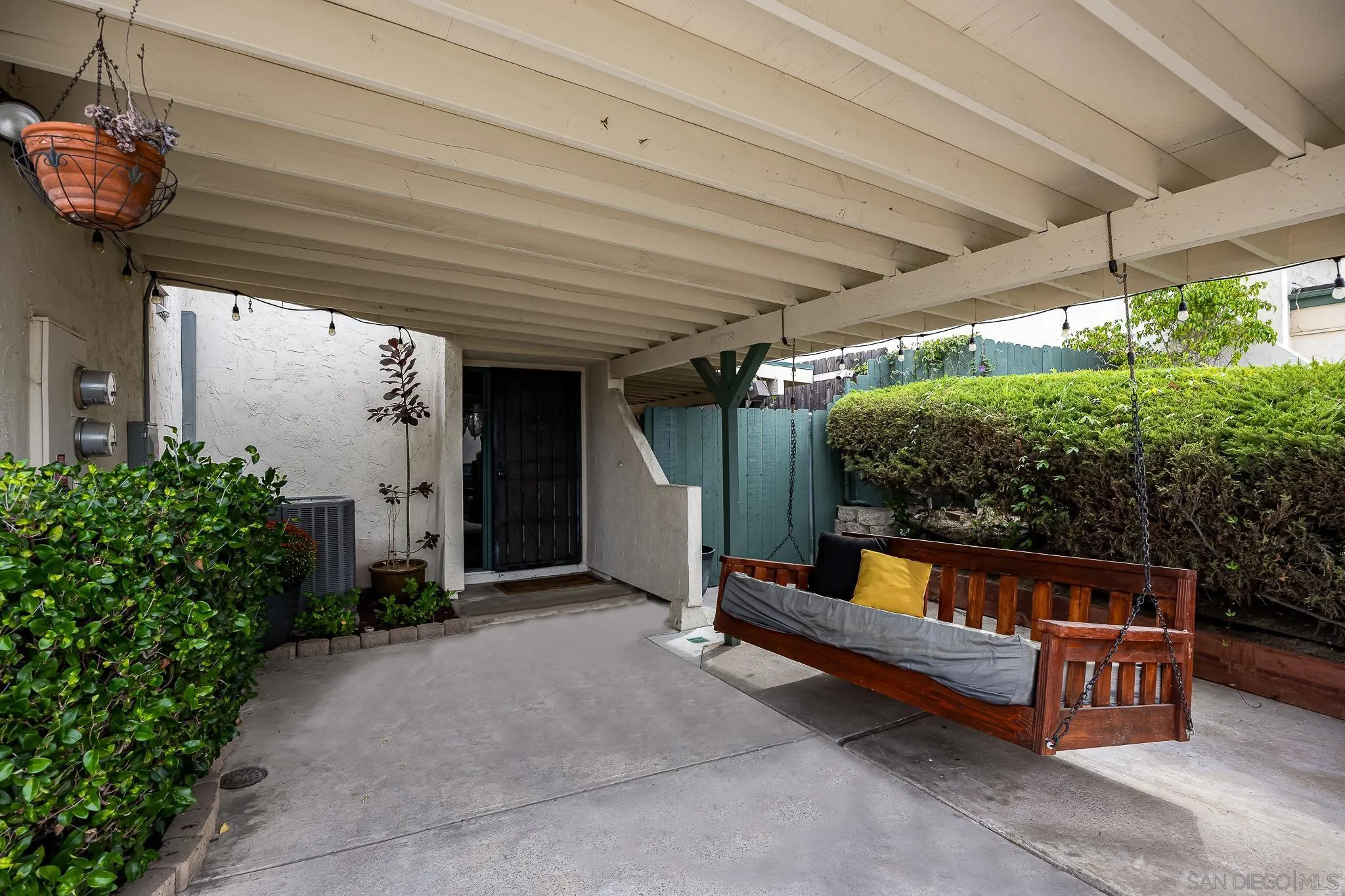 https://cdn.realtyfeed.com/cdn/127/250037529/b3740b974d7265f35e12b960a07dfc1d.webp