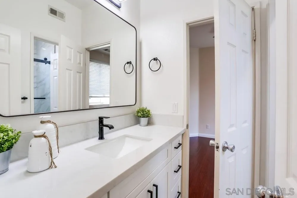 https://cdn.realtyfeed.com/cdn/127/250037534/2e2864c8811cc15b485b4bfdce3f76a6.webp
