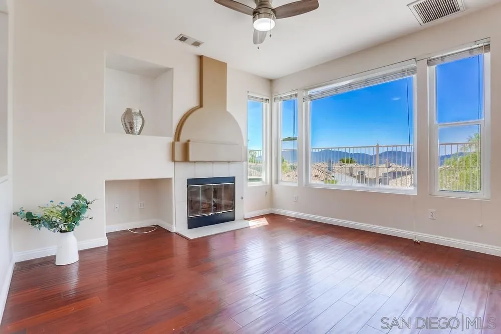 https://cdn.realtyfeed.com/cdn/127/250037534/5f8e725dbdac4f362ba8579e92e99d76.webp