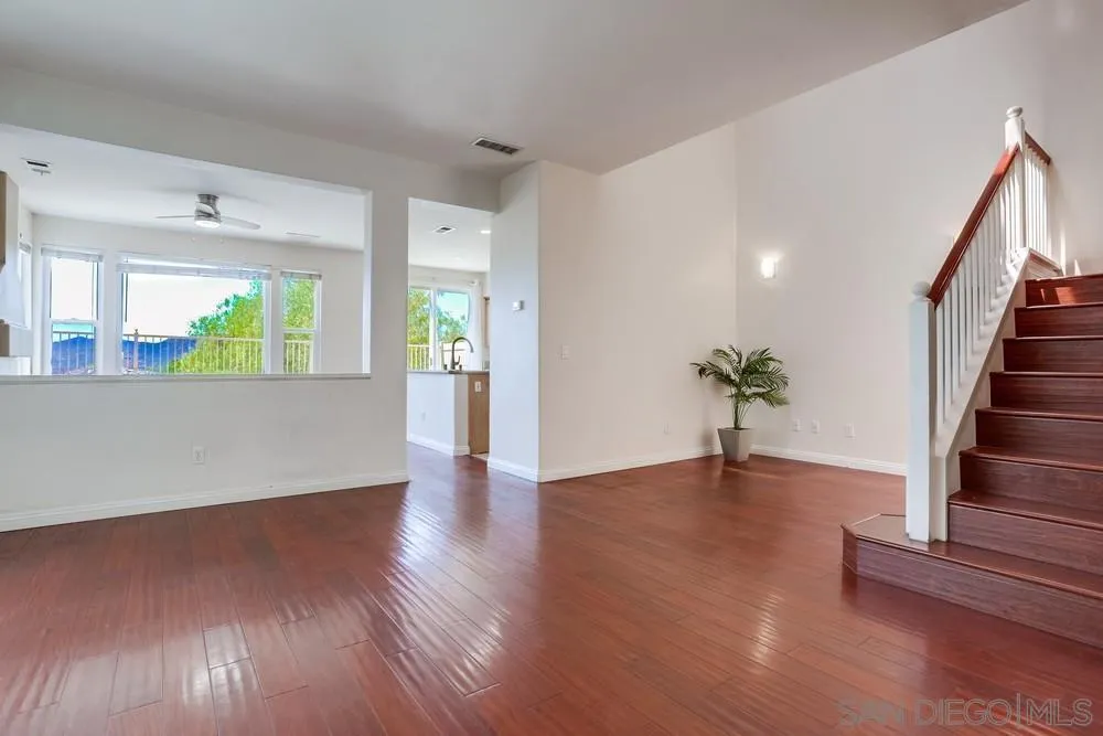 https://cdn.realtyfeed.com/cdn/127/250037534/a04bfbf35532af0bd53521df55177294.webp