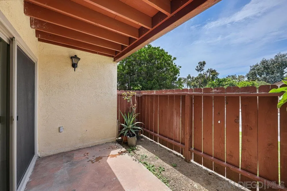 https://cdn.realtyfeed.com/cdn/127/250037539/4aaa38c6e5dc671024c31e450c8d3b2d.webp