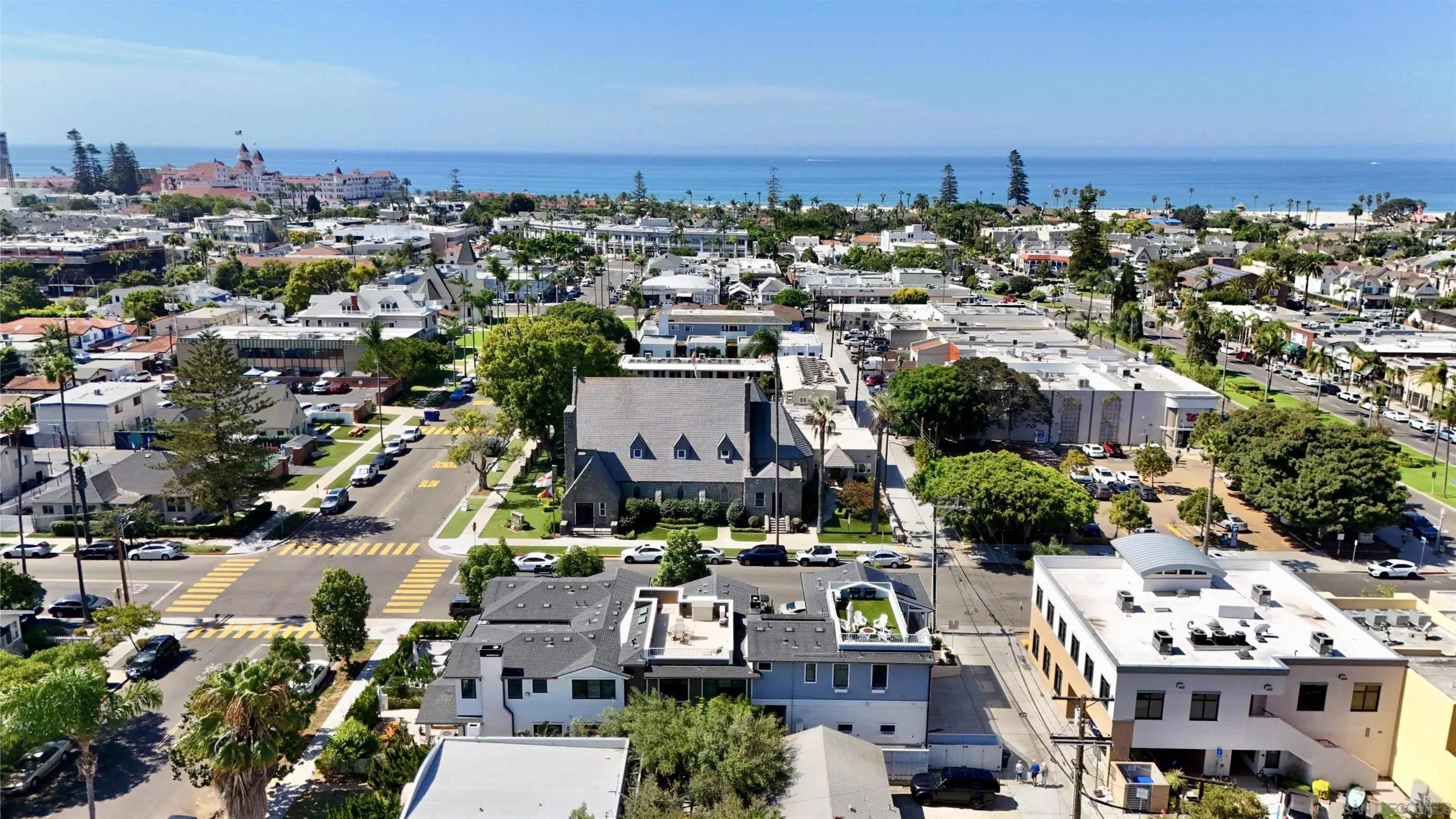 https://cdn.realtyfeed.com/cdn/127/250037545/a1ba84bbb5eb8fff865013566ca82c36.webp
