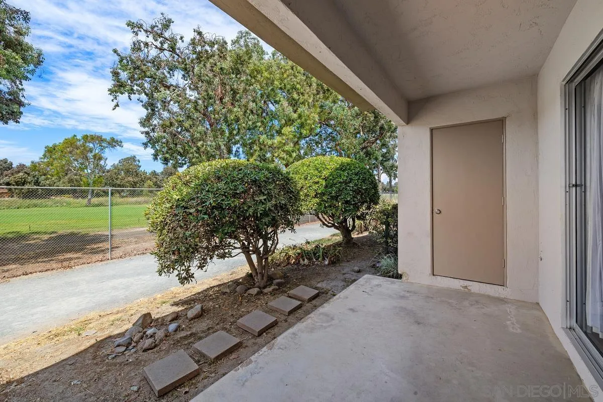 https://cdn.realtyfeed.com/cdn/127/250037546/0faf0bfd2f86c767d6047fe4f10539d2.webp