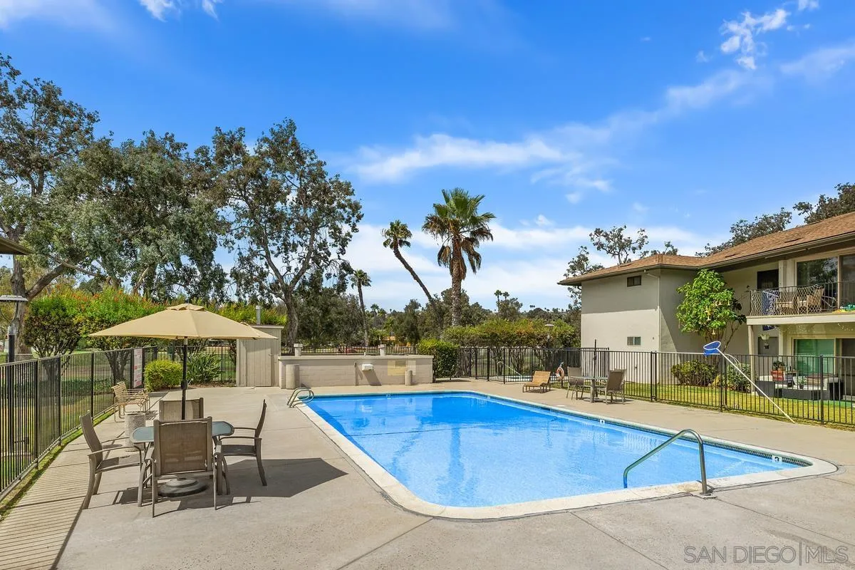 https://cdn.realtyfeed.com/cdn/127/250037546/72a6142030a4d336f0664c2bcedb116f.webp