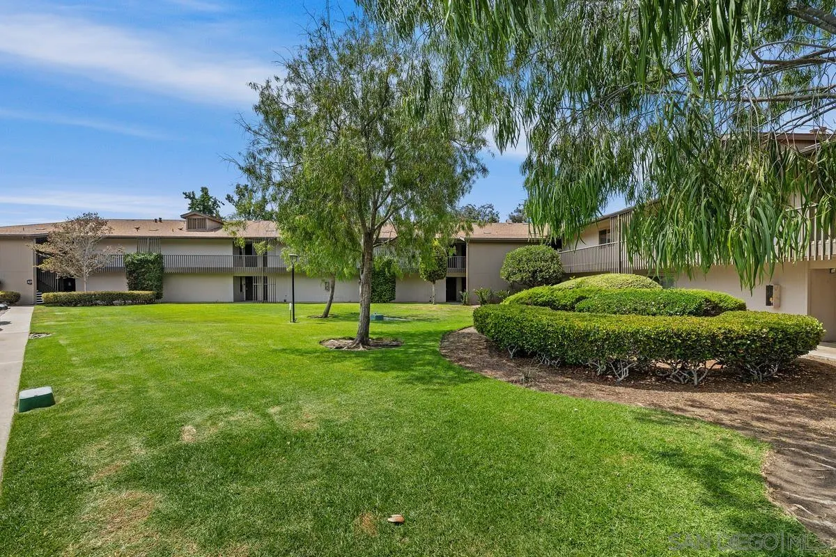 https://cdn.realtyfeed.com/cdn/127/250037546/993cbf4b393c5c8f8a6348992abb1639.webp