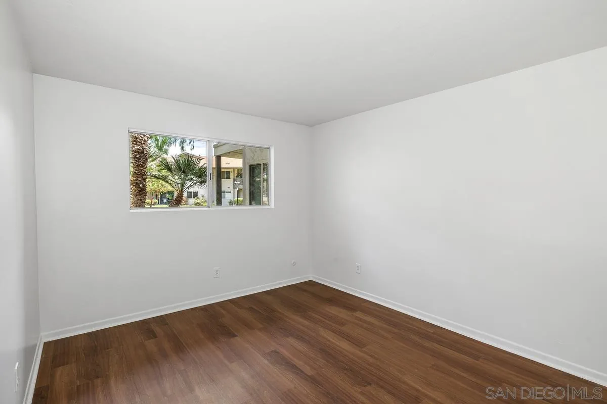 https://cdn.realtyfeed.com/cdn/127/250037546/b414353e1b0a86a3b9119a2be0cd4d7c.webp