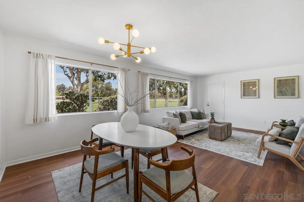 https://cdn.realtyfeed.com/cdn/127/250037546/cf31f23d814b9b8ff64b99ac233f2e23.webp