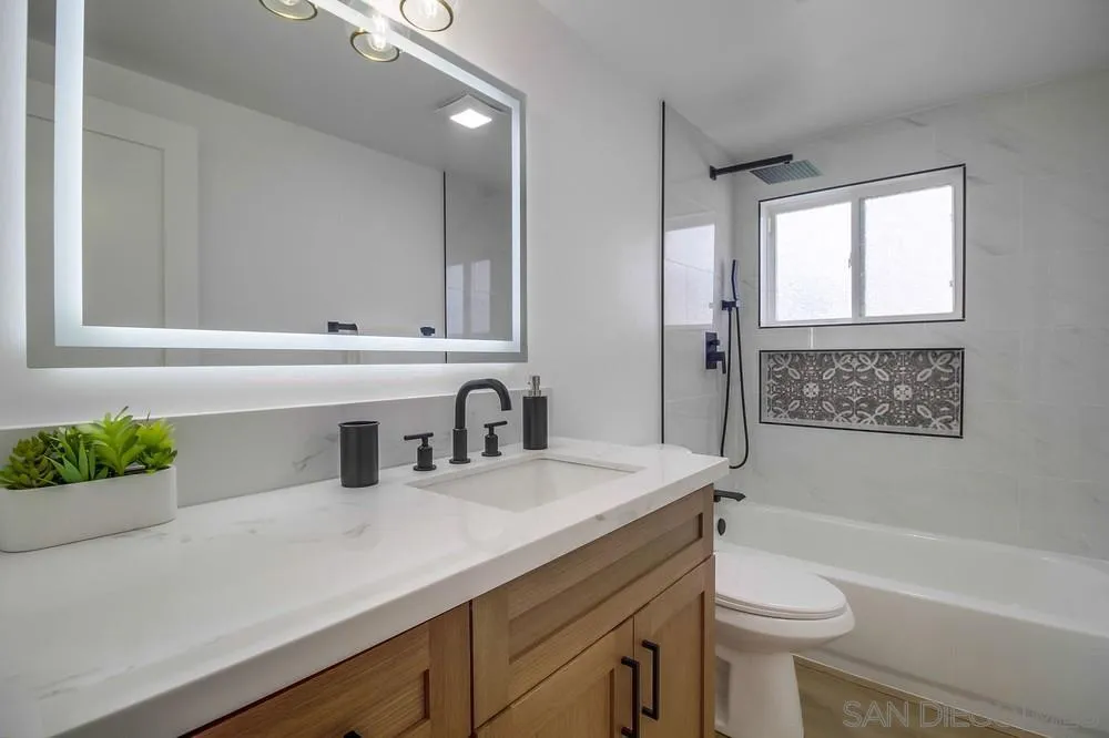 https://cdn.realtyfeed.com/cdn/127/250037547/4e8350f8119f553a7dfe3500e22086dd.webp