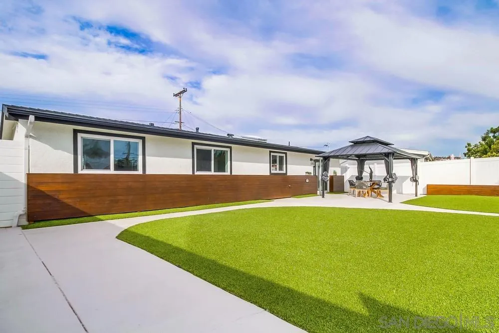 https://cdn.realtyfeed.com/cdn/127/250037547/62b0ab72d5e78280afb61d4b0ce37627.webp