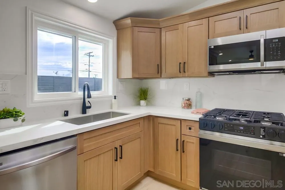 https://cdn.realtyfeed.com/cdn/127/250037547/9ae26d7f6de83412299fc83b92d252bc.webp