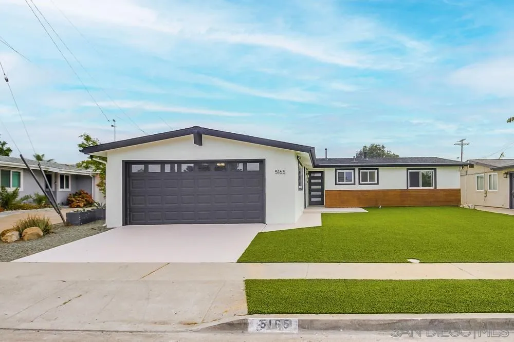 https://cdn.realtyfeed.com/cdn/127/250037547/ad8e95a648e9a1604d455550ab5f71a5.webp