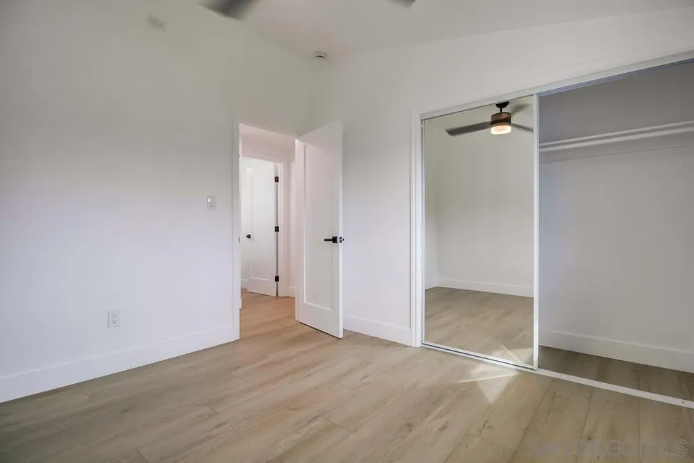 https://cdn.realtyfeed.com/cdn/127/250037547/b8ab56146f277f185460557152f669de.webp