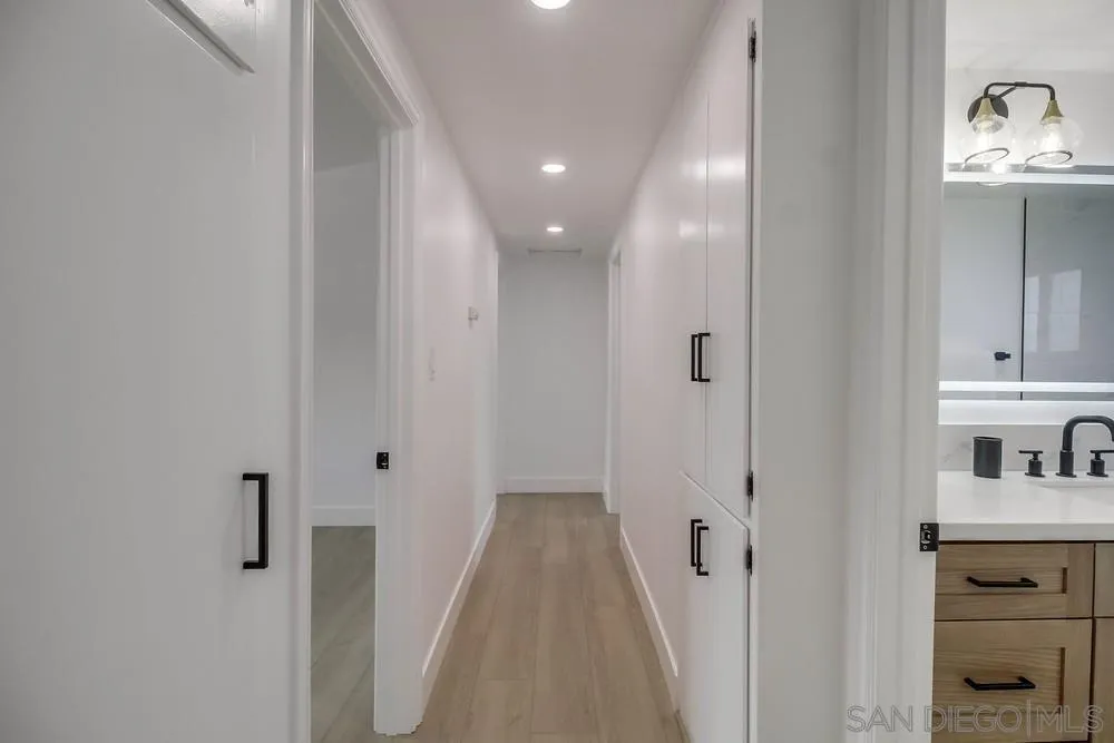 https://cdn.realtyfeed.com/cdn/127/250037547/c316724aab09c47c48ef8cdd4c3d9869.webp